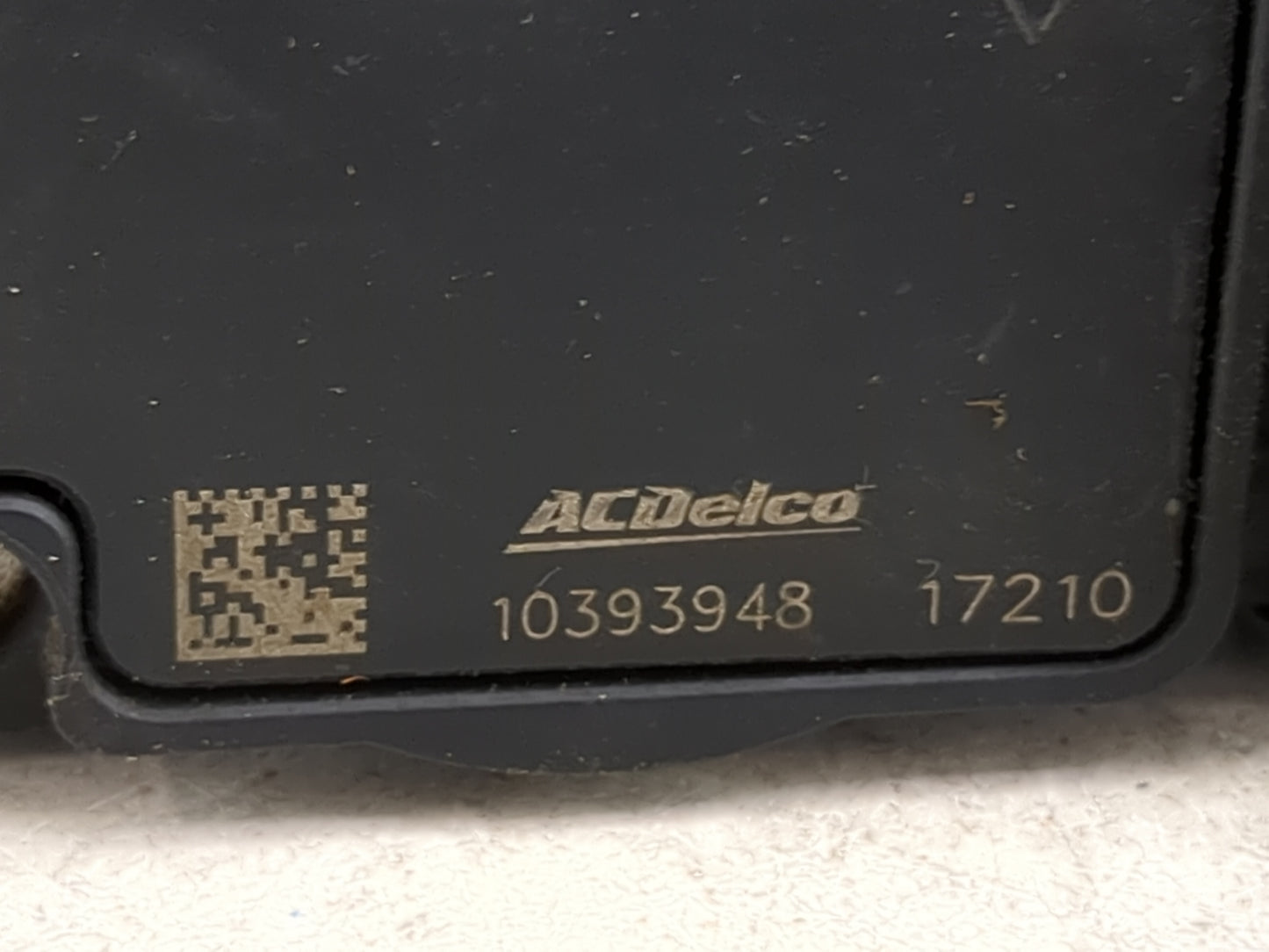 2009-2014 Gmc Yukon Mass Air Flow Meter Maf 1486047 - Oemusedautoparts1.com