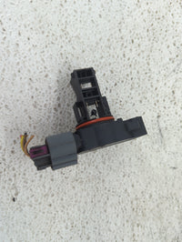 2009-2014 Gmc Yukon Mass Air Flow Meter Maf 1487863 - Oemusedautoparts1.com