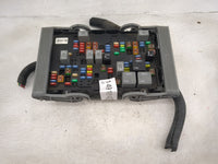 2010-2014 Gmc Yukon Fusebox Fuse Box Panel Relay Module P/N:25941368_01 13500114, 13500113 Fits Fits 2010 2011 2012 2013 201