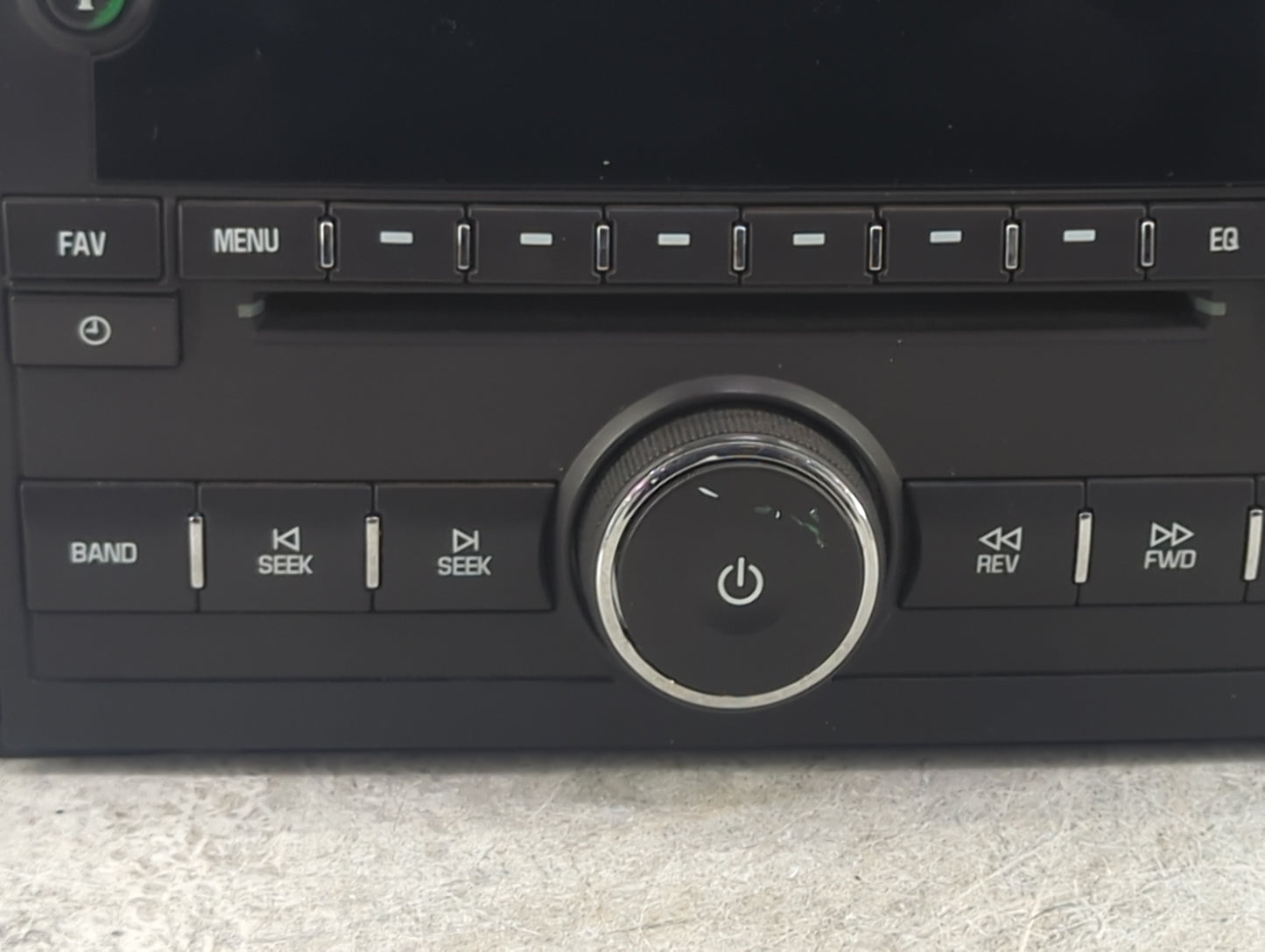 2010-2014 Gmc Yukon Radio AM FM Cd Player Receiver Replacement P/N:20934593 28256335 Fits OEM Used Auto Parts - Oemusedautop