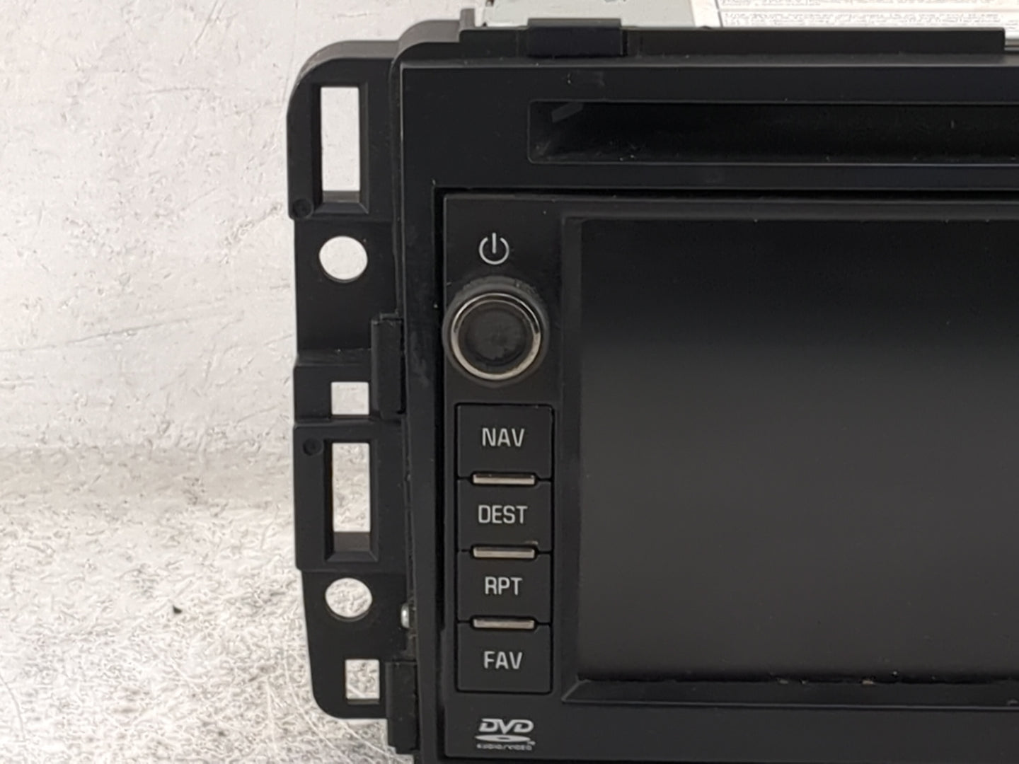 2011 Gmc Yukon Radio AM FM Cd Player Receiver Replacement P/N:20883054 DW468100-6631, DN-NS-041 Fits OEM Used Auto Parts - O