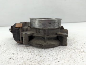 2009-2014 Gmc Yukon Throttle Body P/N:RME87-3C9992 Fits Fits 2009 2010 2011 2012 2013 2014 2015 OEM Used Auto Parts