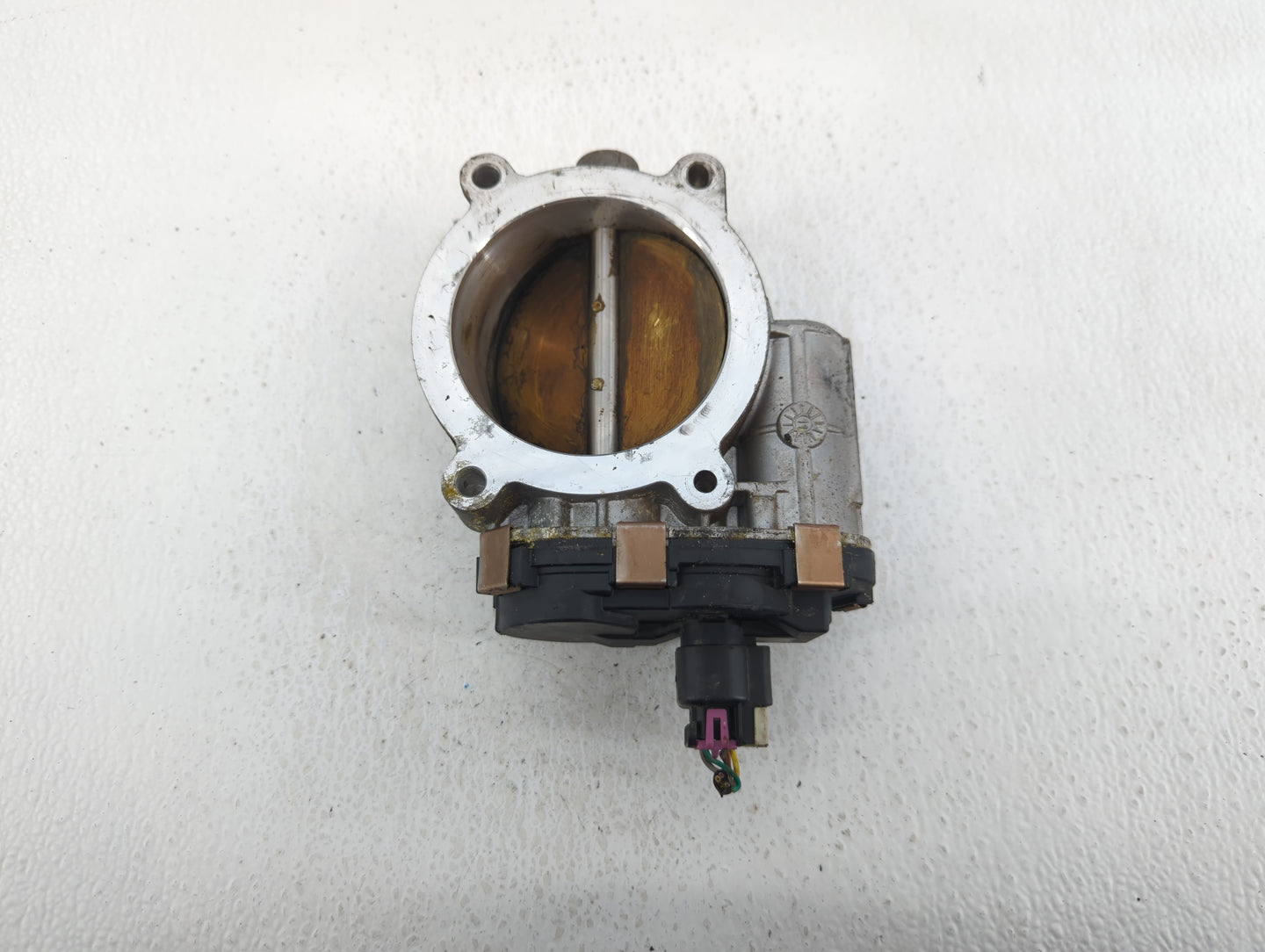 2009-2014 Gmc Yukon Throttle Body P/N:RME87-3C9992 Fits Fits 2009 2010 2011 2012 2013 2014 2015 OEM Used Auto Parts - Oemuse
