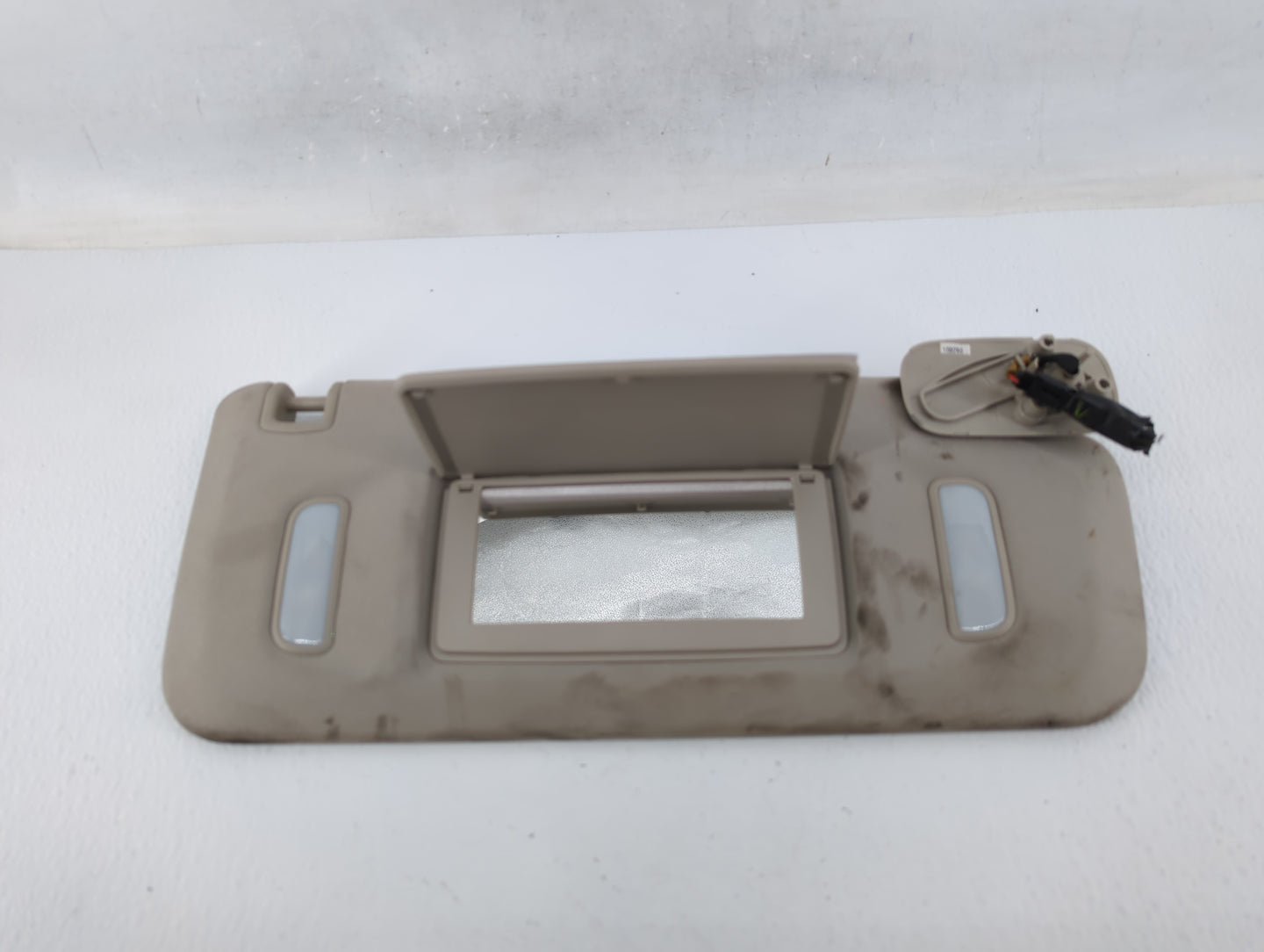 2007-2014 Gmc Yukon Sun Visor Shade Replacement Passenger Right Mirror Fits Fits 2007 2008 2009 2010 2011 2012 2013 2014 OEM