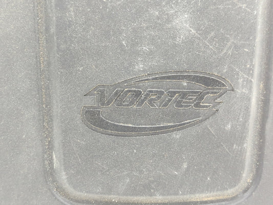 2011 Gmc Yukon Xl Engine Cover