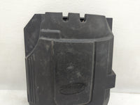 2011 Gmc Yukon Xl Engine Cover - Oemusedautoparts1.com
