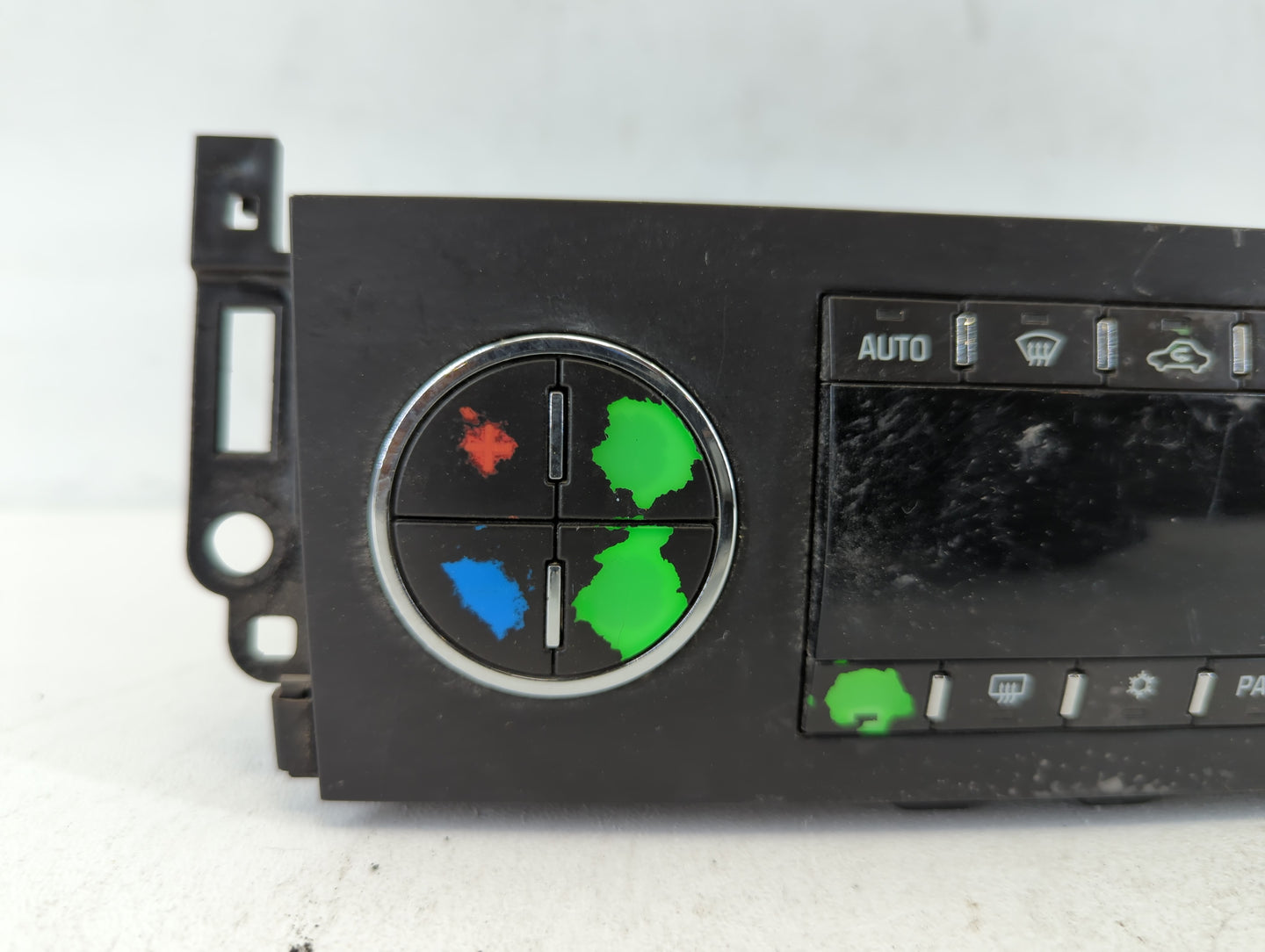 2007-2011 Gmc Yukon Xl 1500 Climate Control Module Temperature AC/Heater Replacement P/N:25936130 Fits OEM Used Auto Parts -