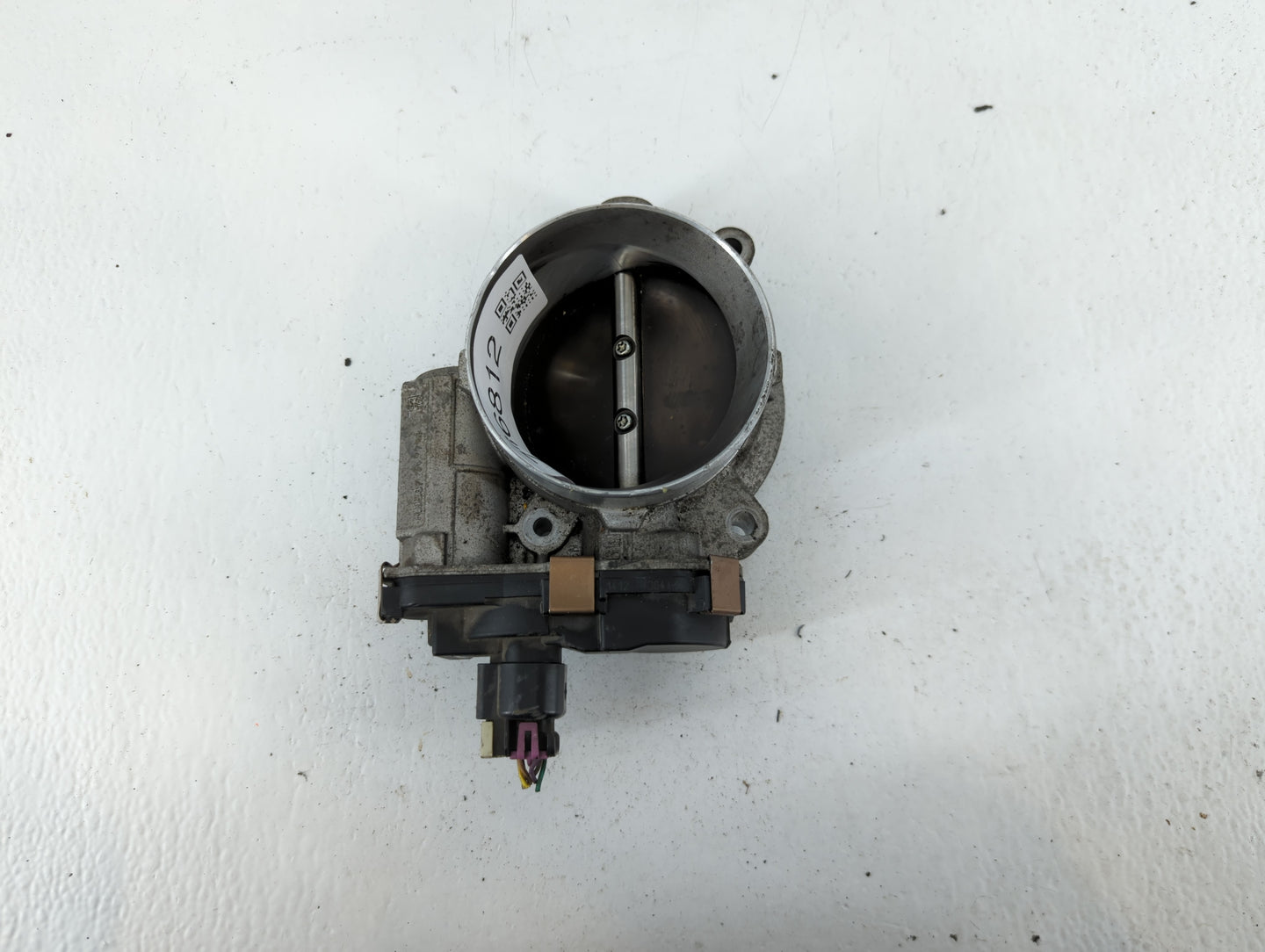 2009-2014 Gmc Yukon Xl 1500 Throttle Body P/N:RME87-3C9992 Fits Fits 2009 2010 2011 2012 2013 2014 2015 OEM Used Auto Parts 