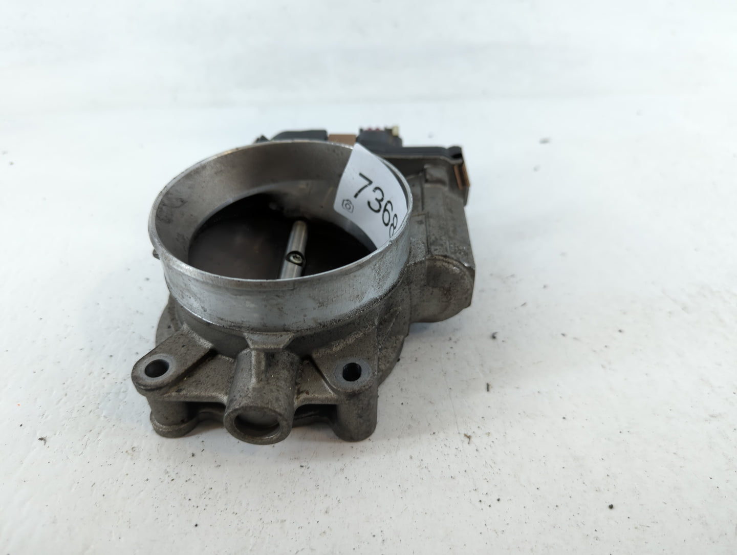 2009-2014 Gmc Yukon Xl 1500 Throttle Body P/N:RME87-3C9992 Fits Fits 2009 2010 2011 2012 2013 2014 2015 OEM Used Auto Parts 