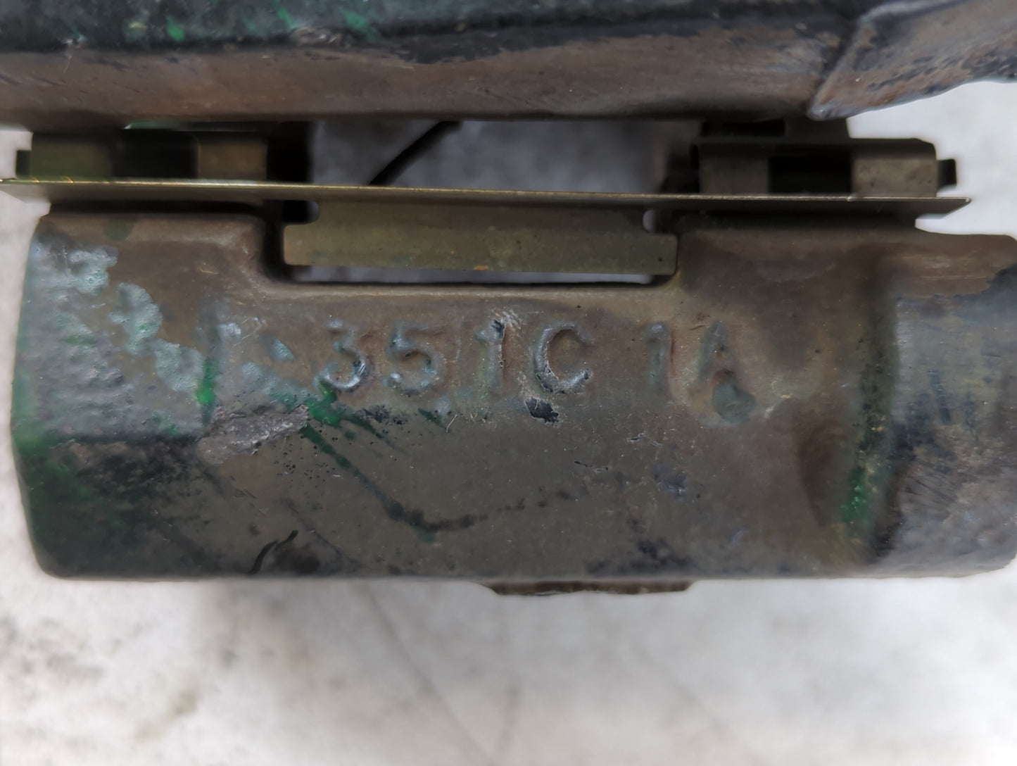 2007-2014 Gmc Yukon Xl 1500 Front Driver Left Brake Caliper - Oemusedautoparts1.com