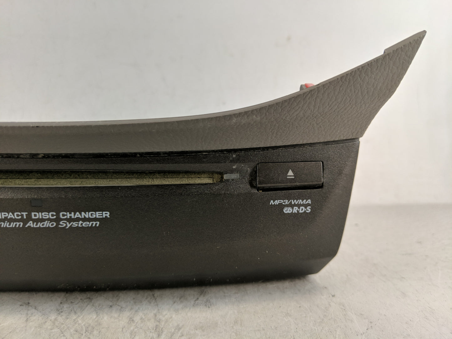 2011-2012 Honda Accord Radio AM FM Cd Player Receiver Replacement Fits Fits 2011 2012 OEM Used Auto Parts - Oemusedautoparts