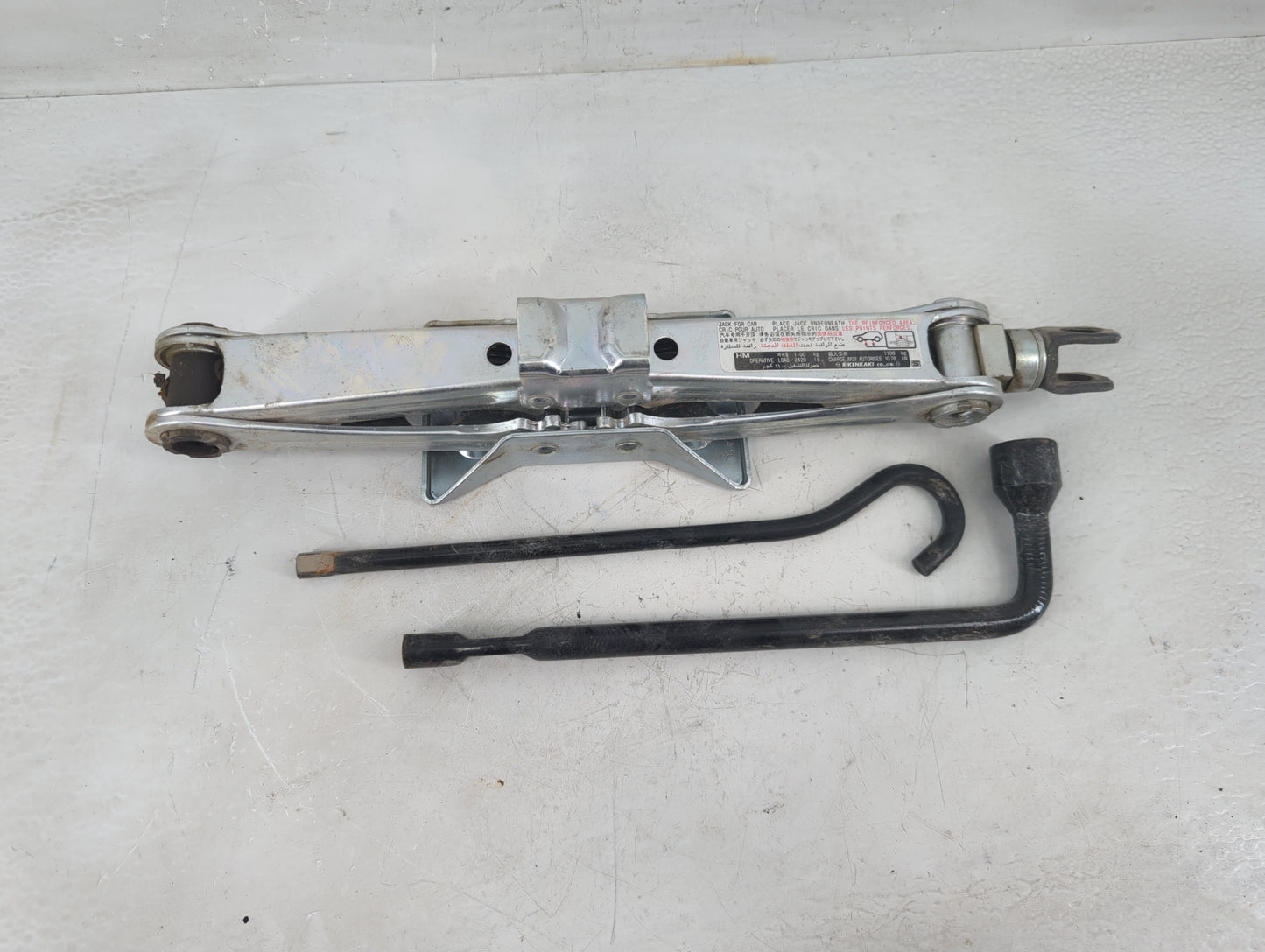 2011 Honda Accord Spare Scissor Car Jack - Oemusedautoparts1.com
