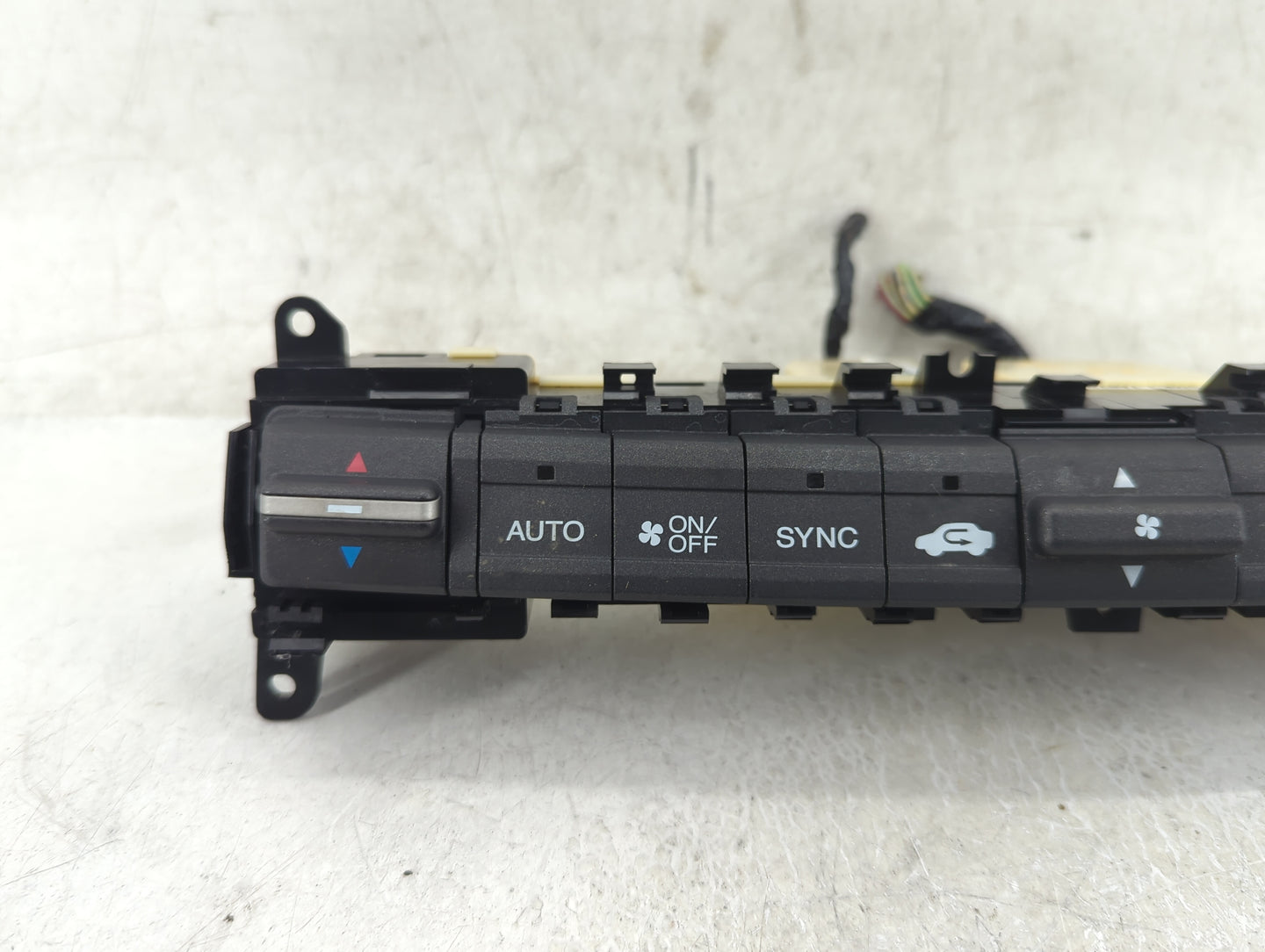 2008-2012 Honda Accord Climate Control Module Temperature AC/Heater Replacement P/N:79600TA0L030M1 Fits OEM Used Auto Parts 
