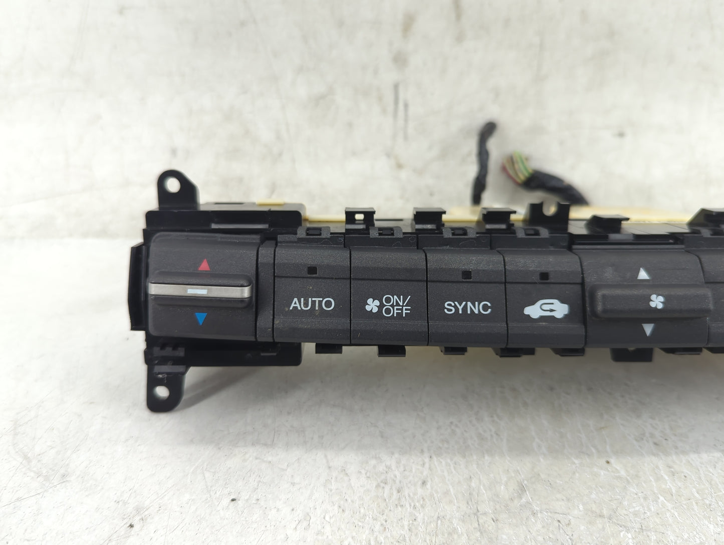 2008-2012 Honda Accord Climate Control Module Temperature AC/Heater Replacement P/N:79600TA0L030M1 Fits OEM Used Auto Parts 