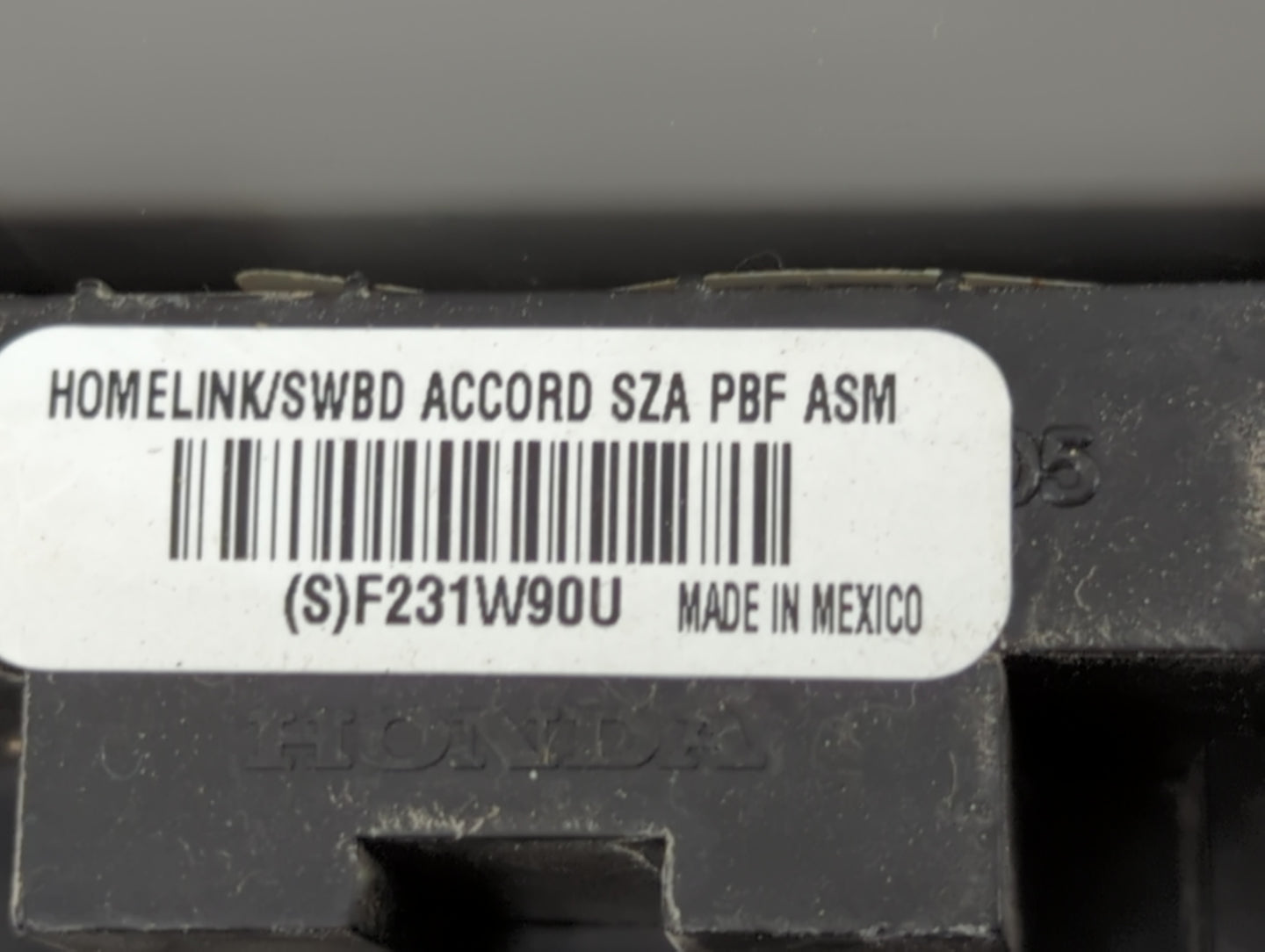 2011 Honda Accord Overhead Roof Console - Oemusedautoparts1.com
