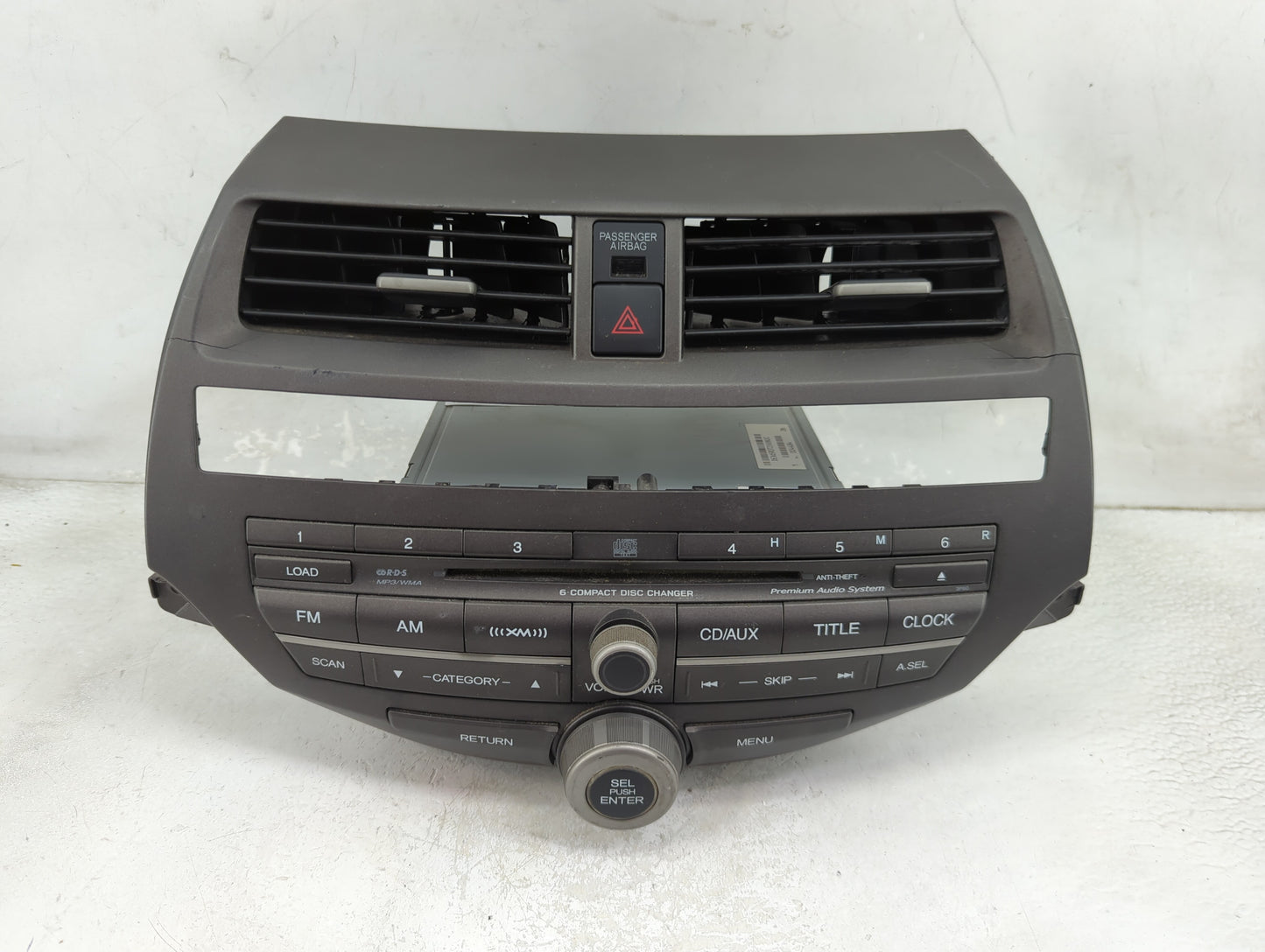 2011-2012 Honda Accord Radio AM FM Cd Player Receiver Replacement P/N:77260TA5A600 Fits Fits 2011 2012 OEM Used Auto Parts -
