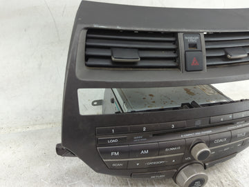 2010-2012 Honda Accord Radio AM FM Cd Player Receiver Replacement P/N:$R43977RDO140 Fits Fits 2010 2011 2012 OEM Used Auto Parts