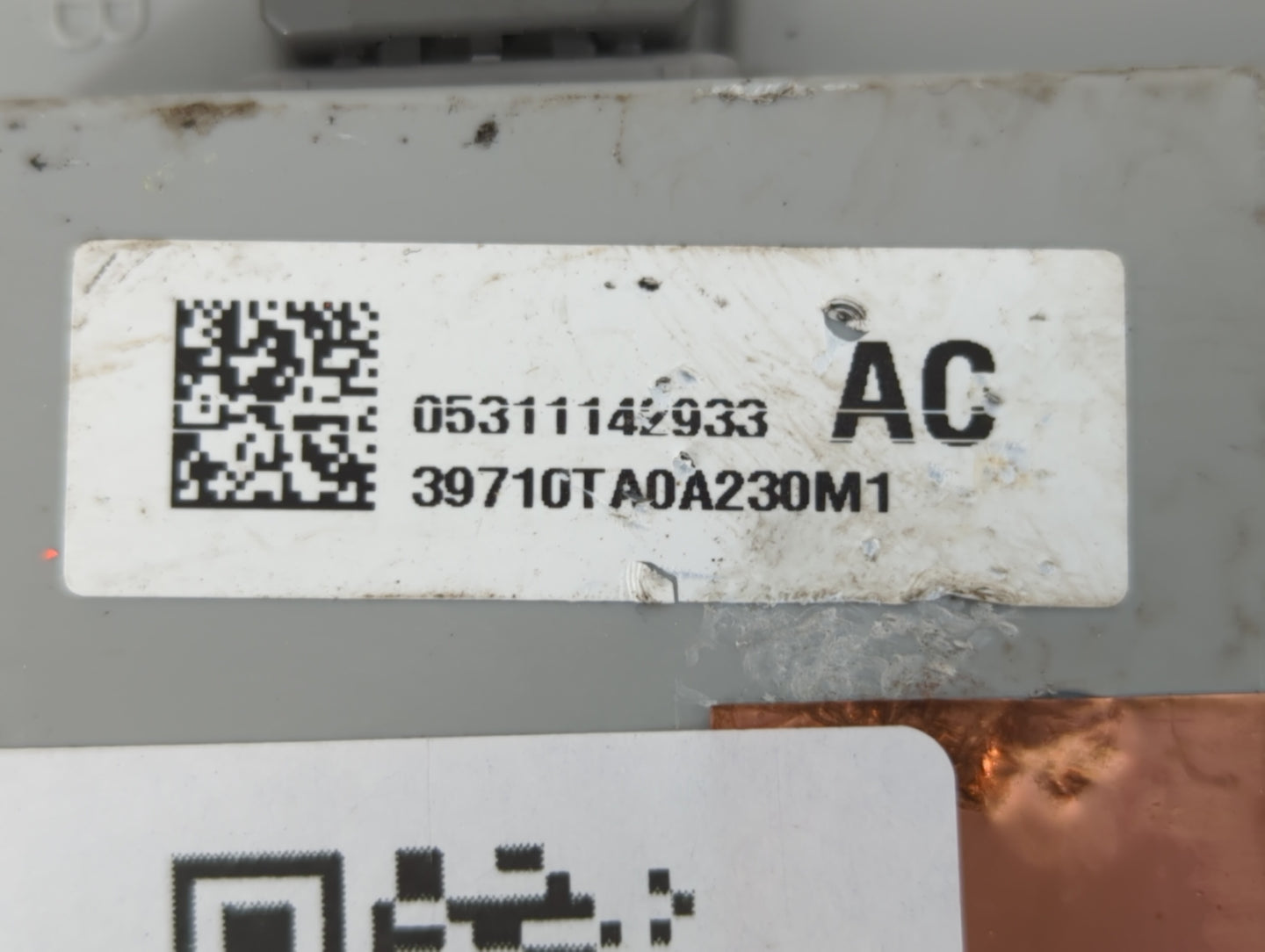2010-2012 Honda Accord Information Display Screen - Oemusedautoparts1.com