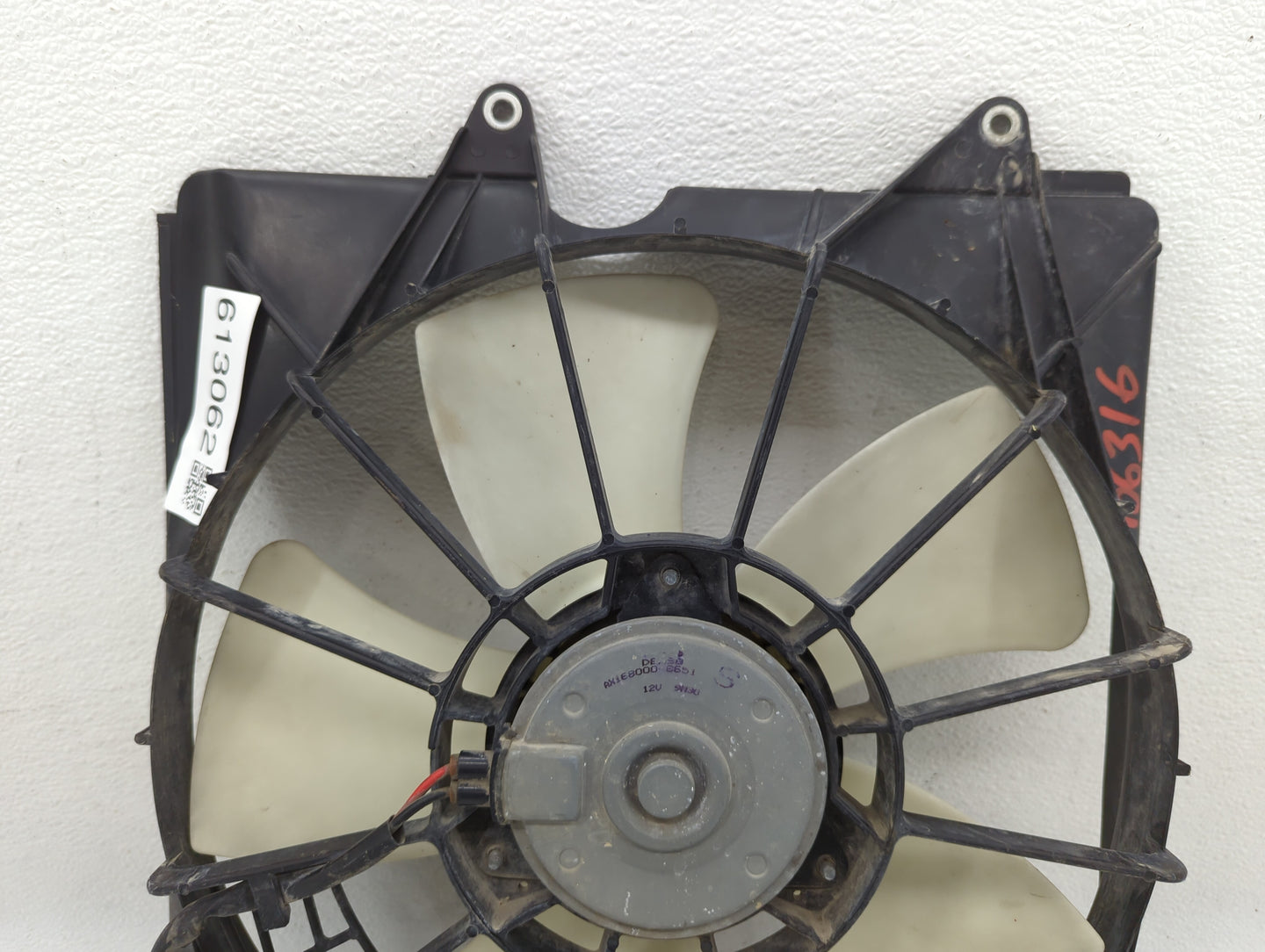 2011-2012 Honda Accord Left Radiator Fan Motor Assembly 613062 - Oemusedautoparts1.com