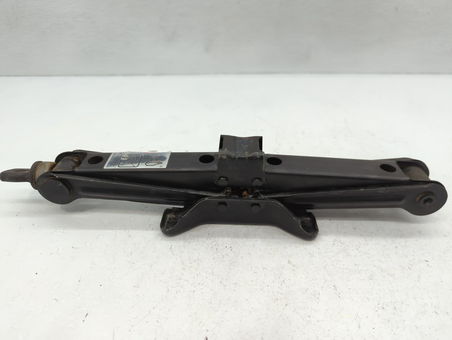 2011 Honda Civic Spare Scissor Car Jack - Oemusedautoparts1.com