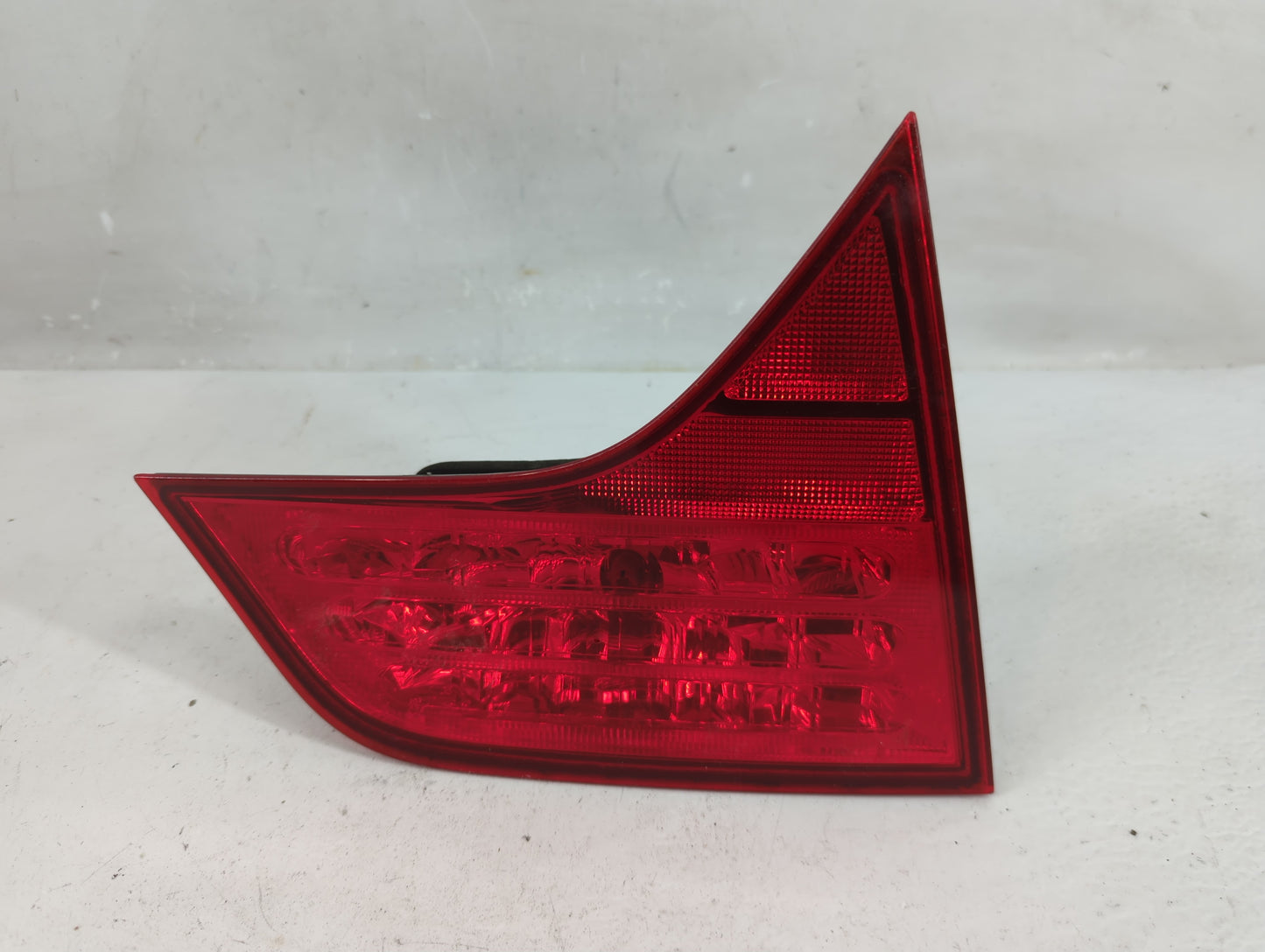 2006-2011 Honda Civic Tail Light Assembly Driver Left OEM Fits Fits 2006 2007 2008 2009 2010 2011 OEM Used Auto Parts - Oemu