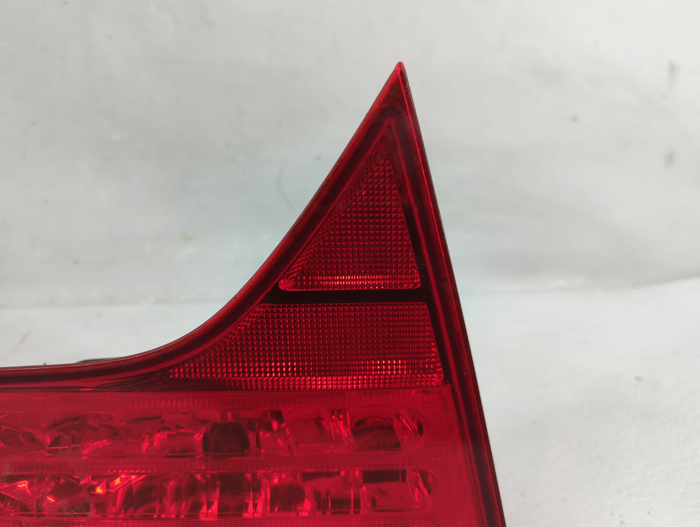 2006-2011 Honda Civic Tail Light Assembly Driver Left OEM Fits Fits 2006 2007 2008 2009 2010 2011 OEM Used Auto Parts - Oemu