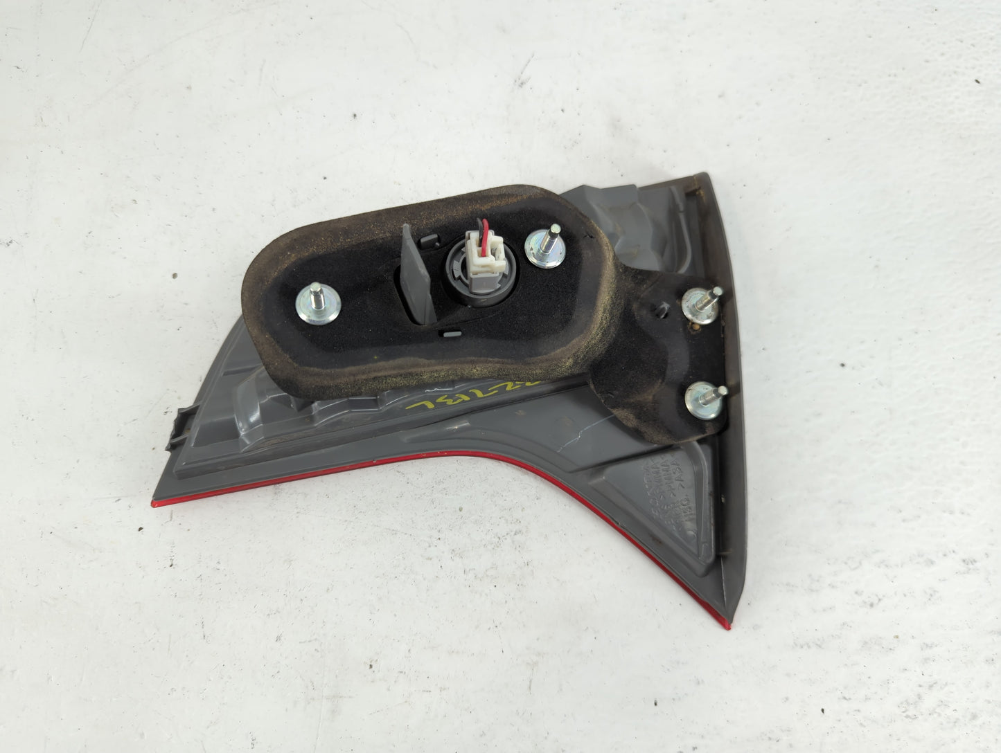 2006-2011 Honda Civic Tail Light Assembly Driver Left OEM Fits Fits 2006 2007 2008 2009 2010 2011 OEM Used Auto Parts - Oemu