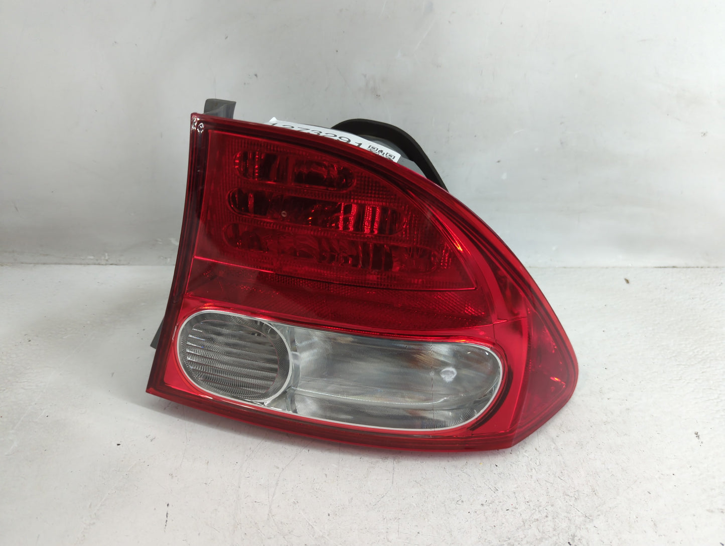 2009-2011 Honda Civic Tail Light Assembly Passenger Right OEM Fits Fits 2009 2010 2011 OEM Used Auto Parts - Oemusedautopart