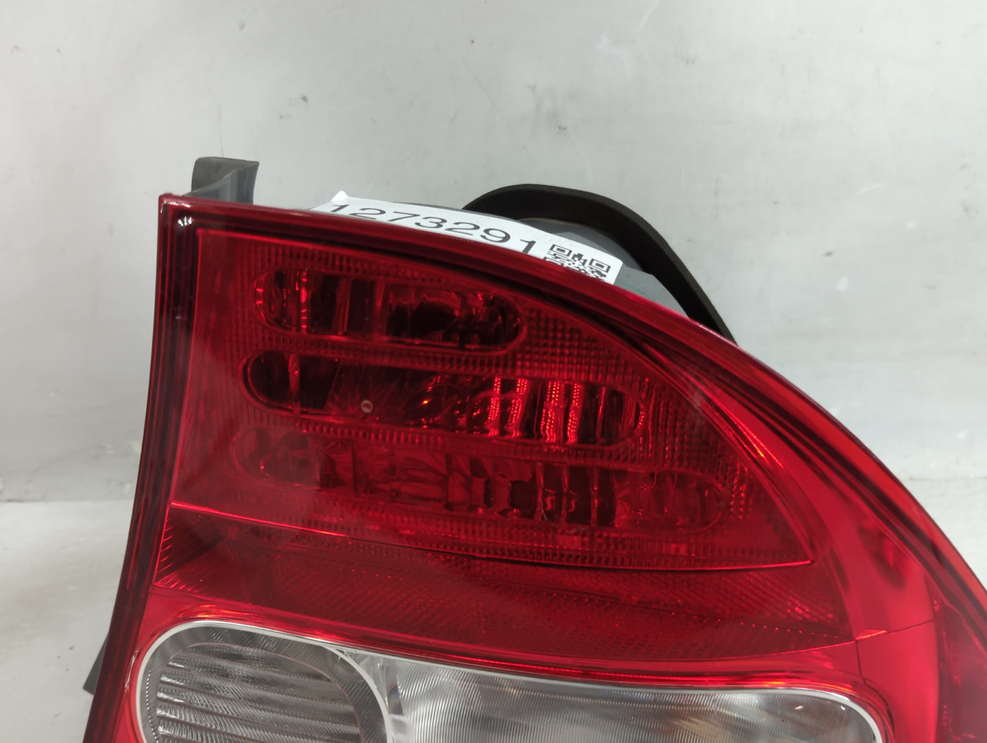 2009-2011 Honda Civic Tail Light Assembly Passenger Right OEM Fits Fits 2009 2010 2011 OEM Used Auto Parts - Oemusedautopart