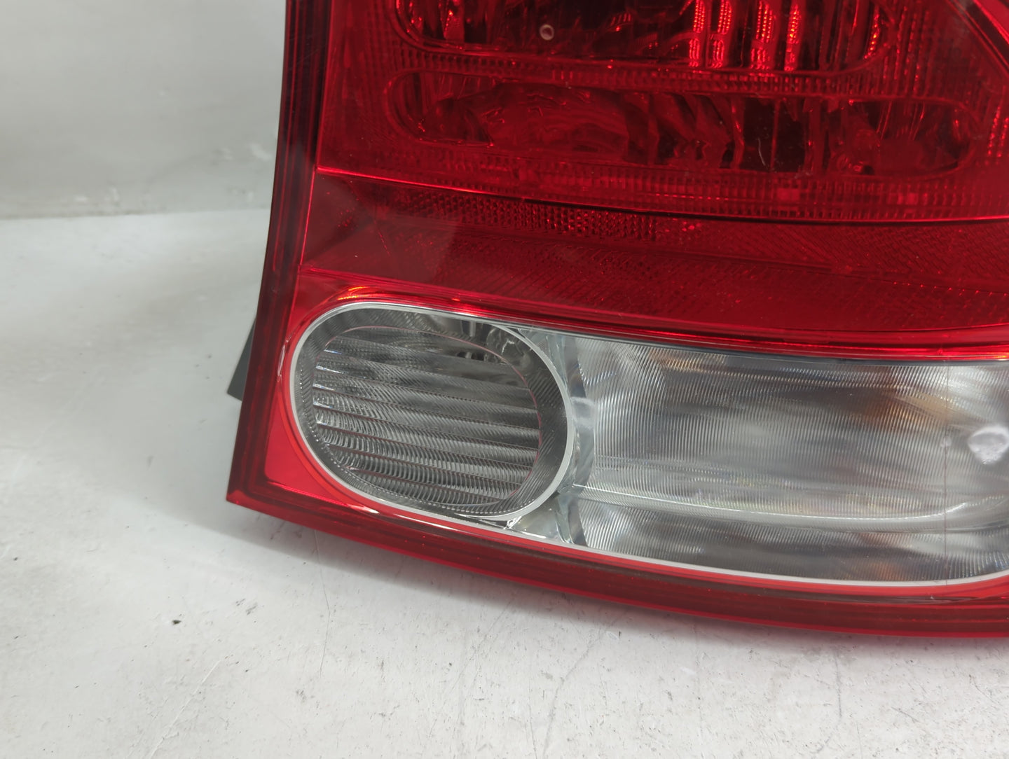 2009-2011 Honda Civic Tail Light Assembly Passenger Right OEM Fits Fits 2009 2010 2011 OEM Used Auto Parts - Oemusedautopart