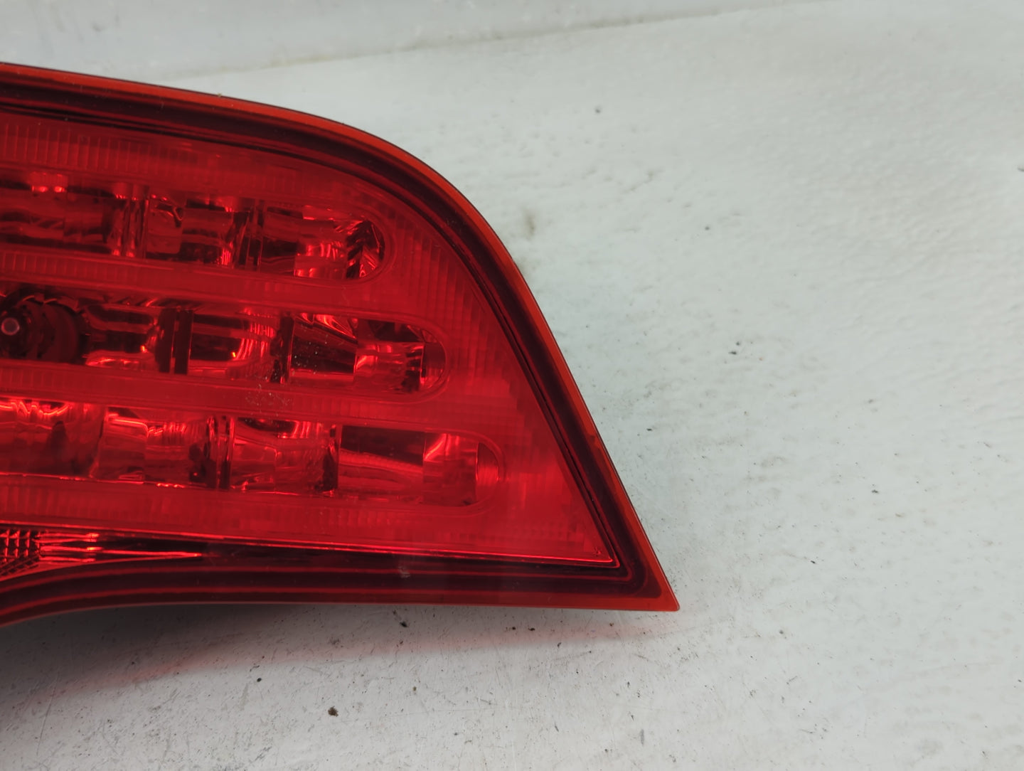 2006-2011 Honda Civic Tail Light Assembly Driver Left OEM Fits Fits 2006 2007 2008 2009 2010 2011 OEM Used Auto Parts - Oemu