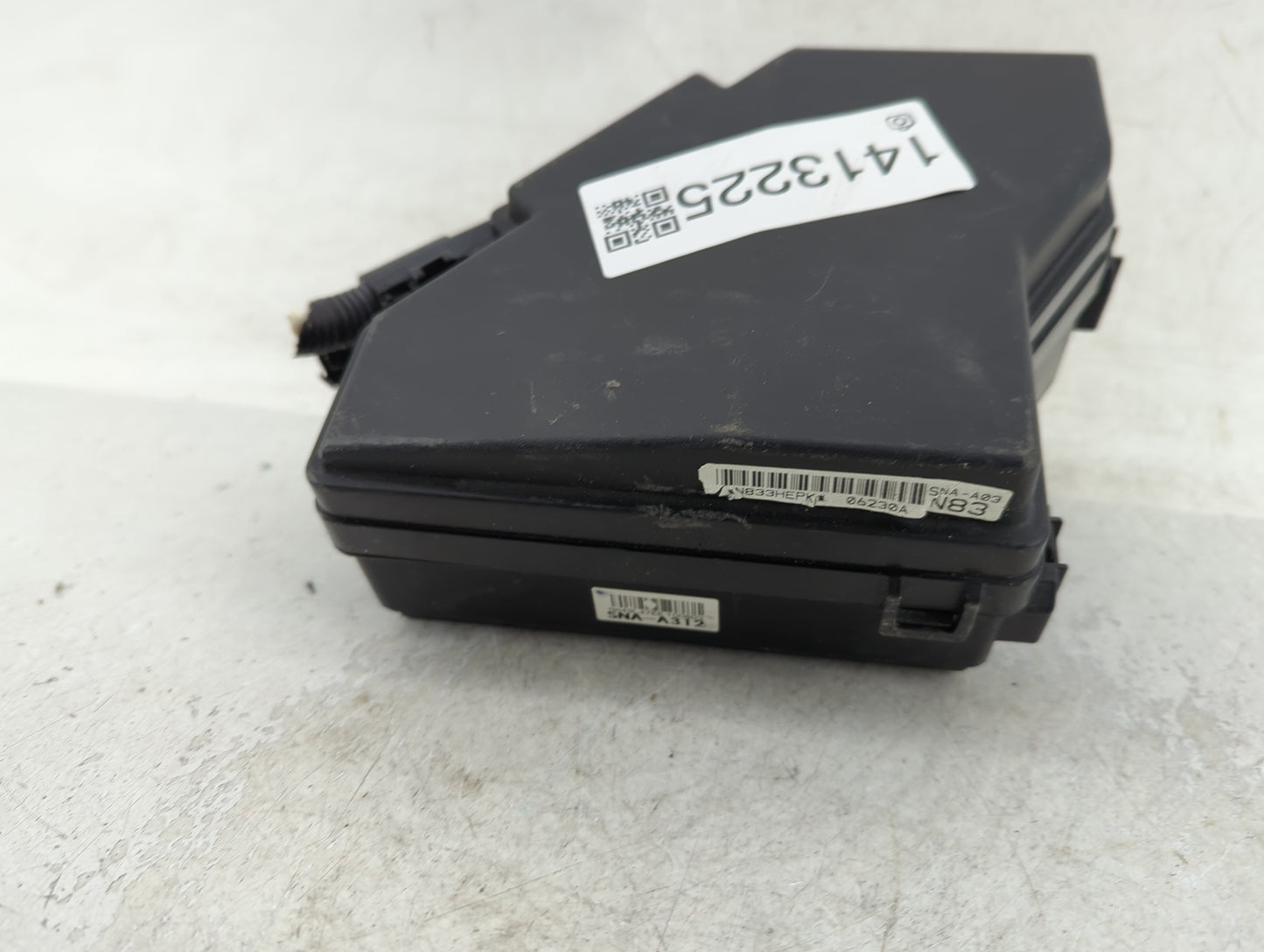2008-2011 Honda Civic Fusebox Fuse Box Panel Relay Module P/N:SNA-A312 Fits Fits 2008 2009 2010 2011 OEM Used Auto Parts - O