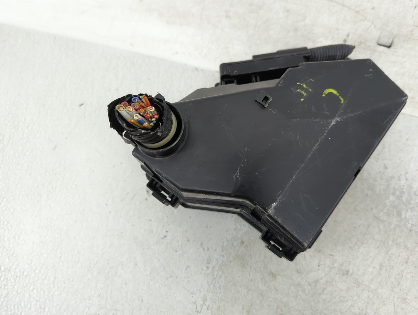 2008-2011 Honda Civic Fusebox Fuse Box Panel Relay Module P/N:SNA-A312 Fits Fits 2008 2009 2010 2011 OEM Used Auto Parts - O