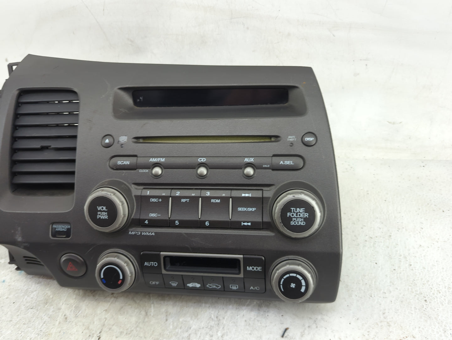 2009-2011 Honda Civic Radio AM FM Cd Player Receiver Replacement P/N:MFHN909A Fits Fits 2009 2010 2011 OEM Used Auto Parts -