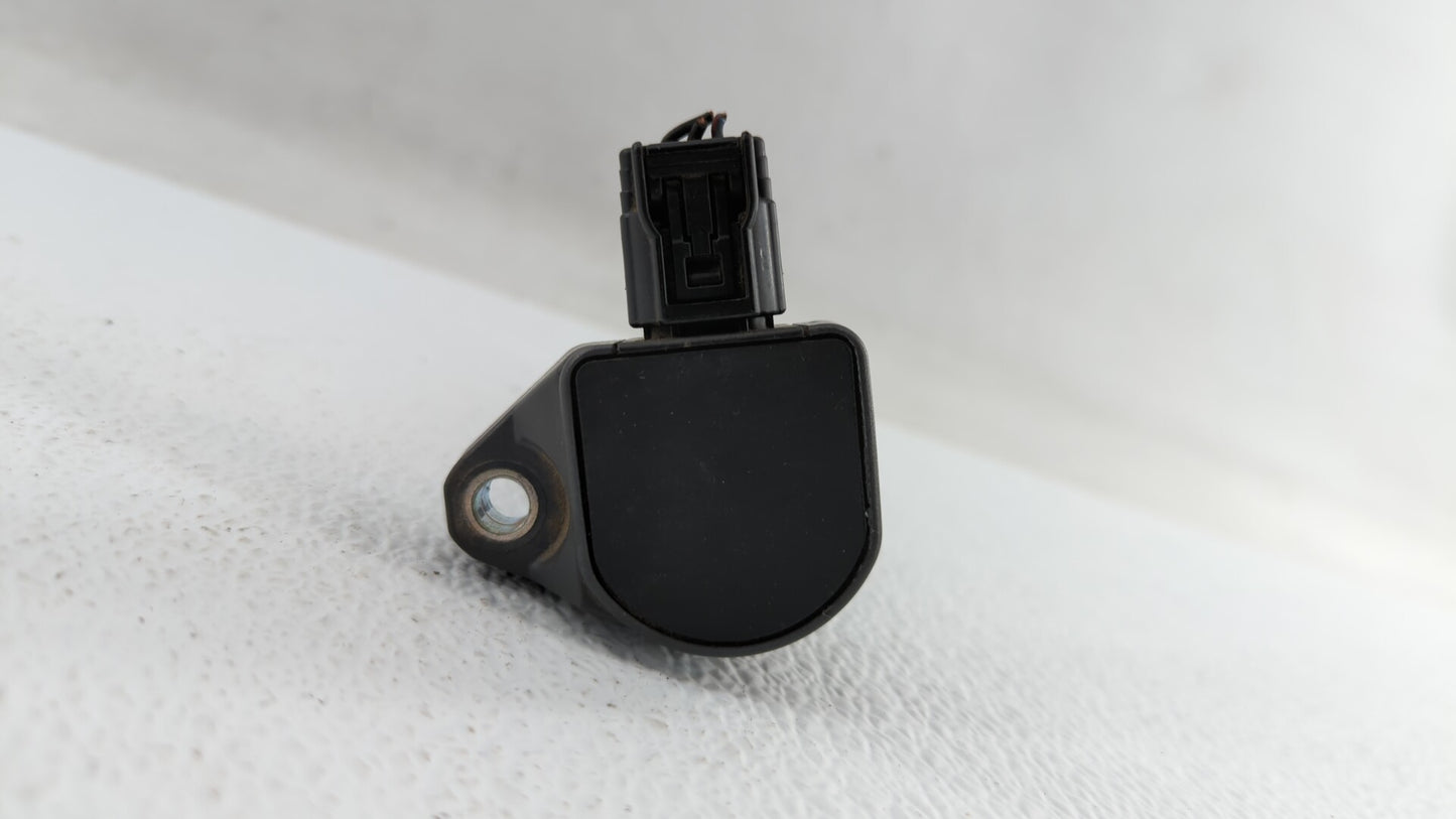 2006-2011 Honda Civic Ignition Coil Igniter Pack - Oemusedautoparts1.com