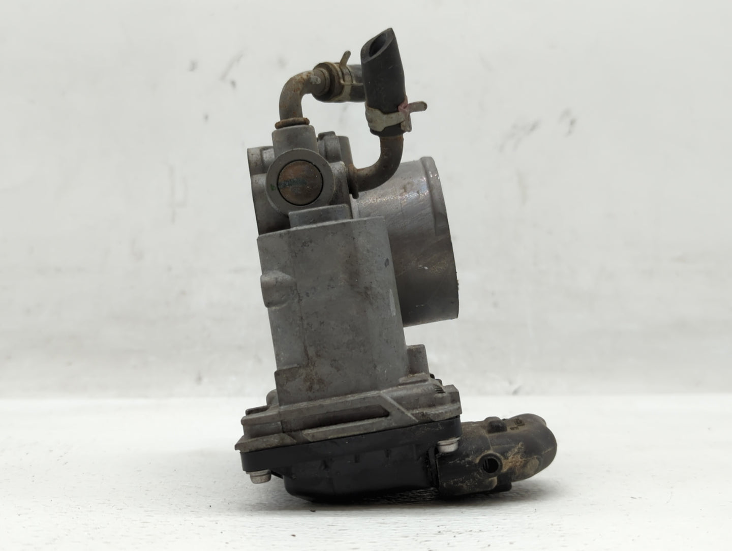 2006-2011 Honda Civic Throttle Body P/N:GMA4A Fits Fits 2006 2007 2008 2009 2010 2011 OEM Used Auto Parts - Oemusedautoparts