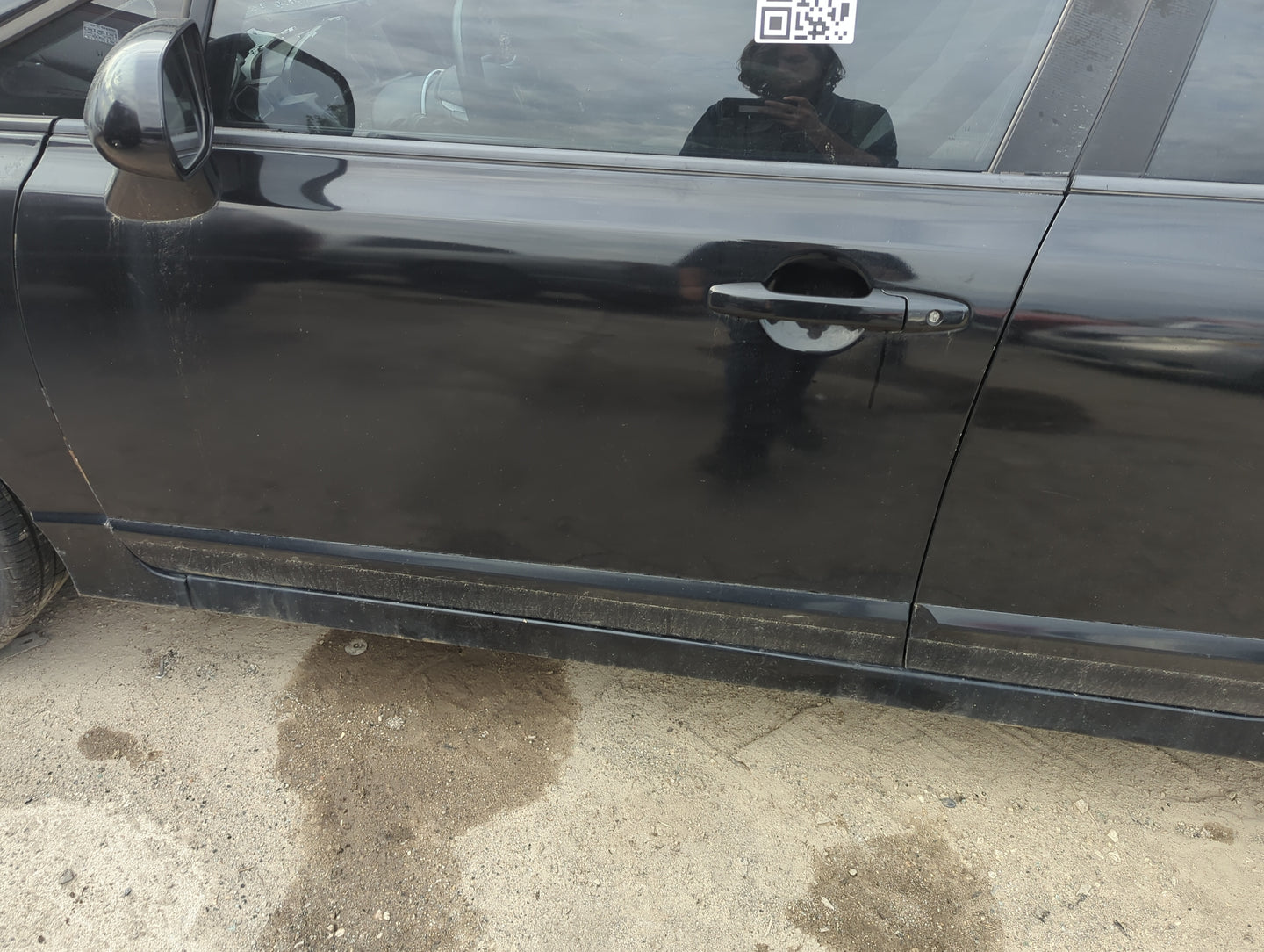 2006-2011 Honda Civic Driver Front Door Oem - Oemusedautoparts1.com