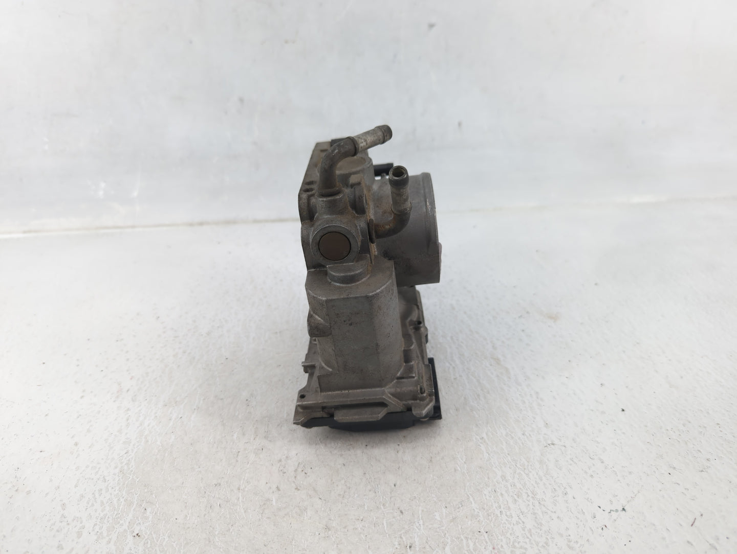 2006-2011 Honda Civic Throttle Body Fits Fits 2006 2007 2008 2009 2010 2011 OEM Used Auto Parts - Oemusedautoparts1.com