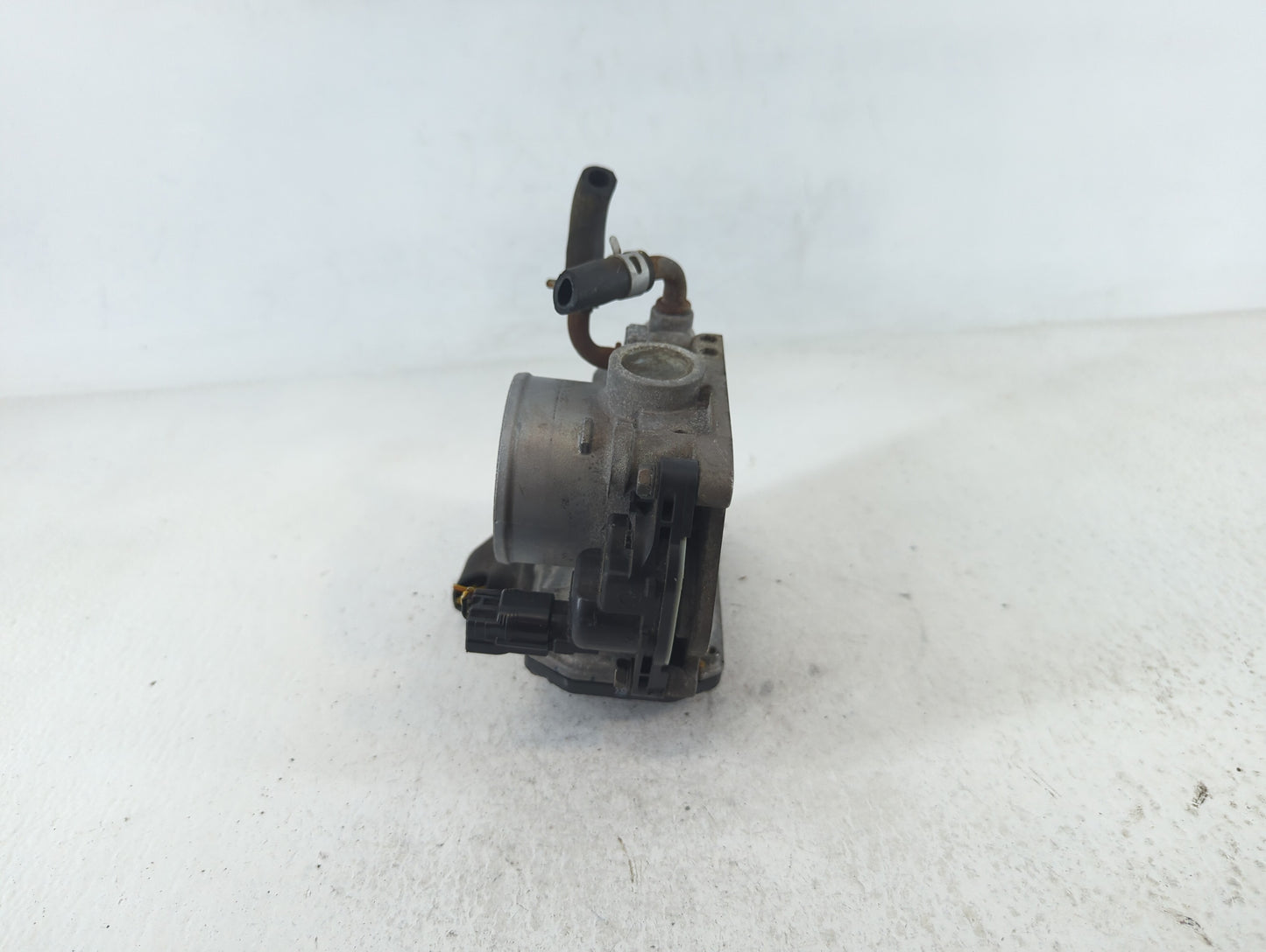 2006-2011 Honda Civic Throttle Body P/N:GMA4A Fits Fits 2006 2007 2008 2009 2010 2011 OEM Used Auto Parts - Oemusedautoparts