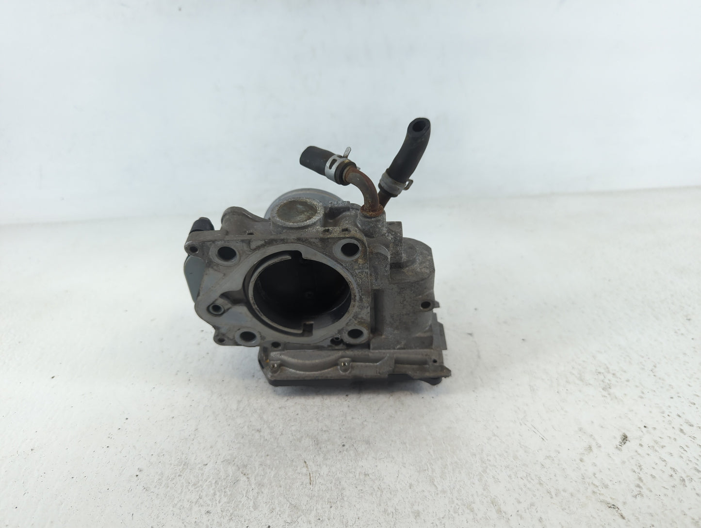 2006-2011 Honda Civic Throttle Body P/N:GMA4A Fits Fits 2006 2007 2008 2009 2010 2011 OEM Used Auto Parts - Oemusedautoparts
