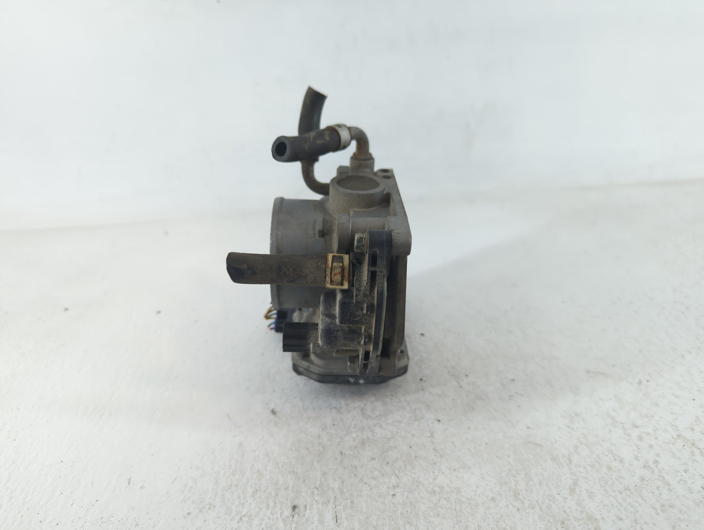 2006-2011 Honda Civic Throttle Body Fits Fits 2006 2007 2008 2009 2010 2011 OEM Used Auto Parts - Oemusedautoparts1.com