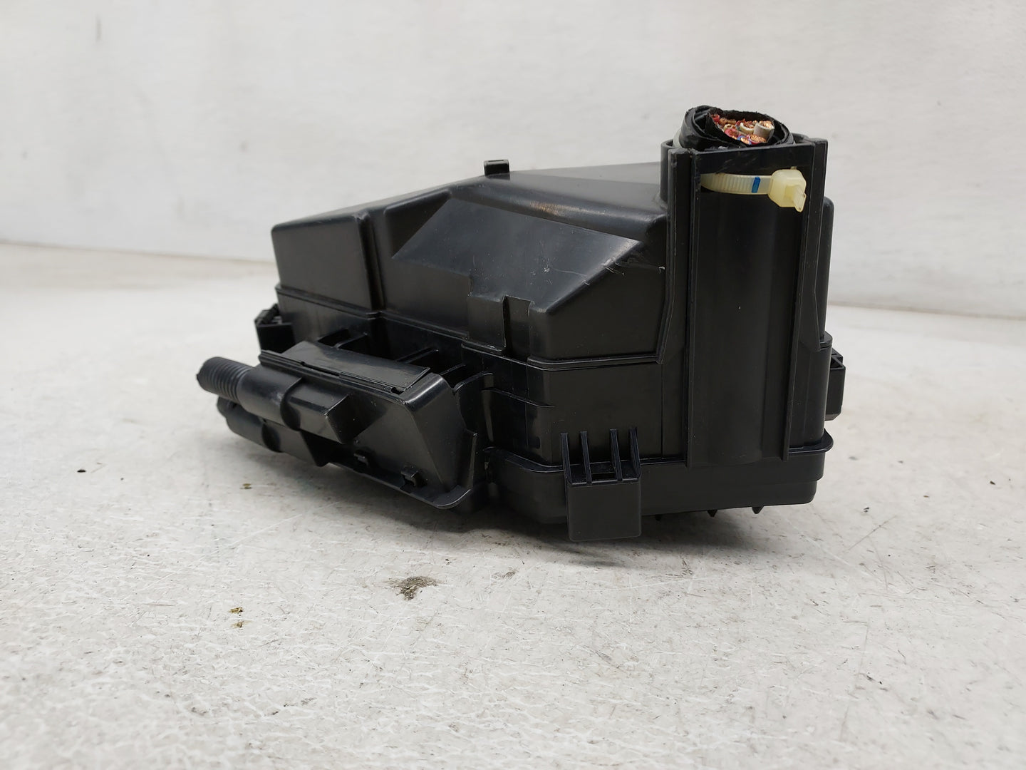 2008-2011 Honda Civic Fusebox Fuse Box Panel Relay Module P/N:SNA-A312 NA49L90SN100819 Fits Fits 2008 2009 2010 2011 OEM Use
