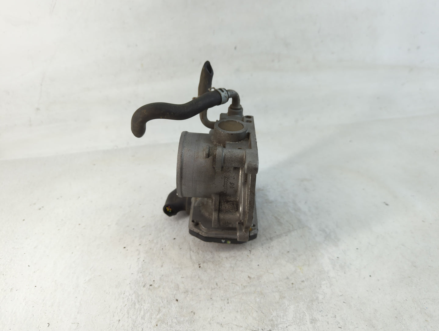 2006-2011 Honda Civic Throttle Body P/N:U30390085575 GMA4A Fits Fits 2006 2007 2008 2009 2010 2011 OEM Used Auto Parts - Oem