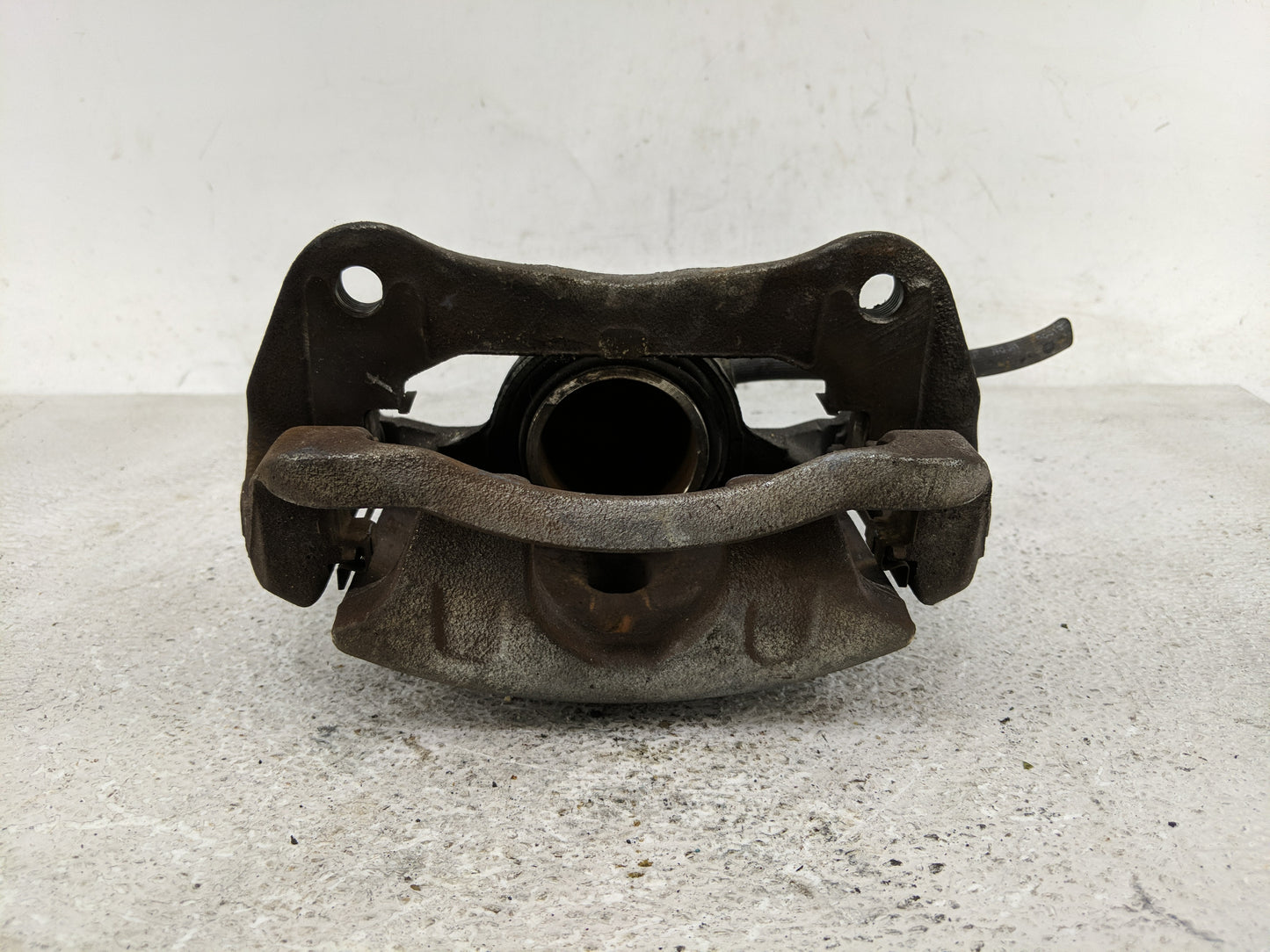 2012-2016 Honda Cr-v Rear Passenger Right Brake Caliper - Oemusedautoparts1.com
