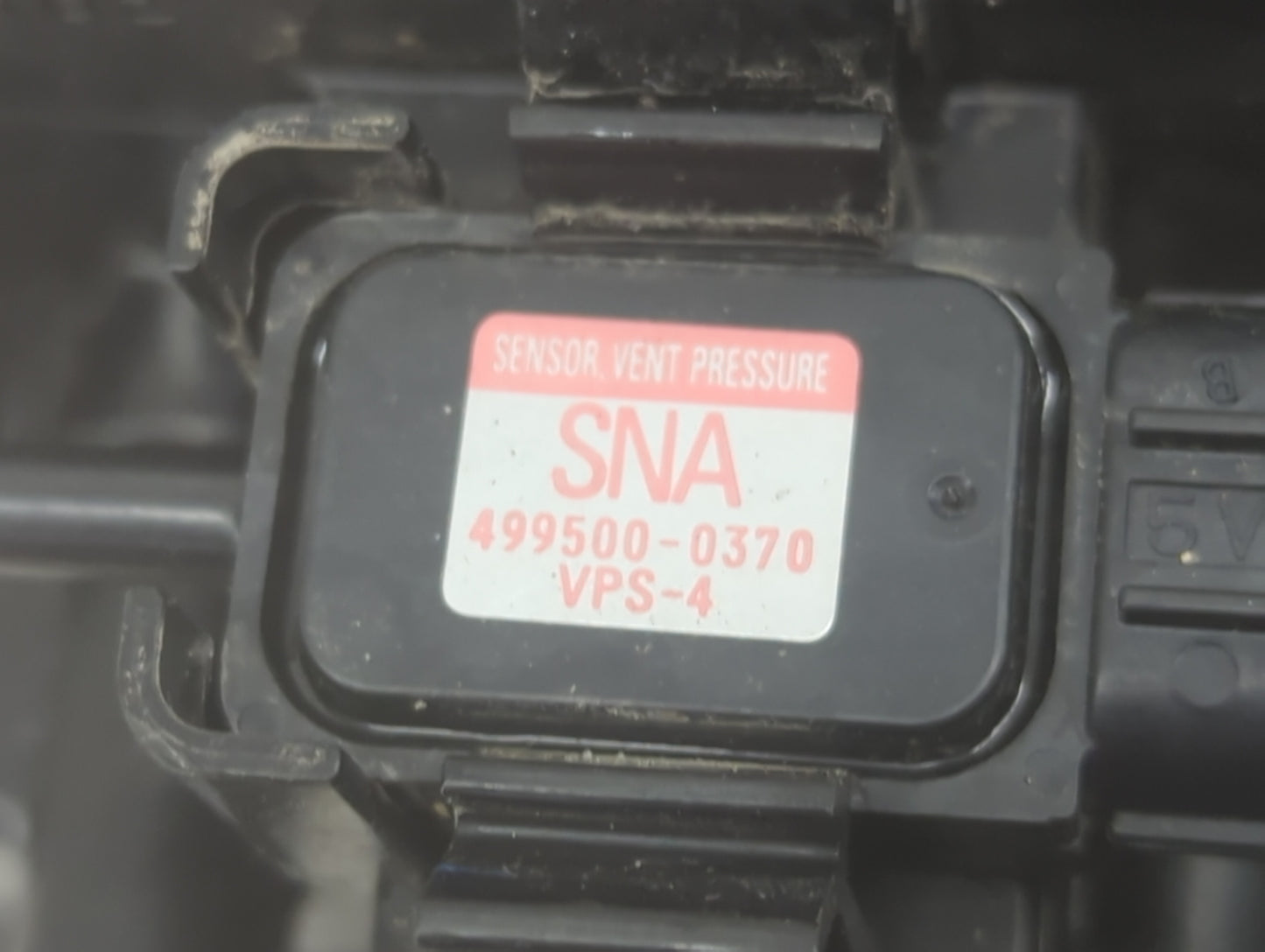 2011 Honda Cr-v Fuel Vapor Charcoal Canister - Oemusedautoparts1.com