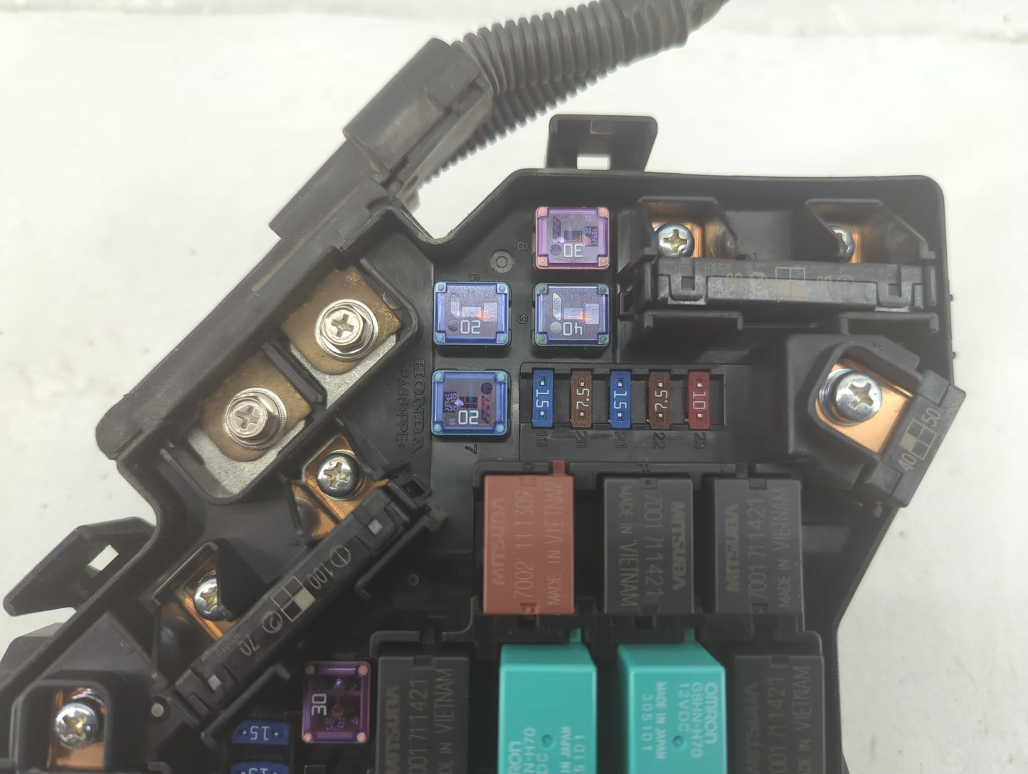 2007-2011 Honda Cr-V Fusebox Fuse Box Panel Relay Module Fits Fits 2007 2008 2009 2010 2011 OEM Used Auto Parts - Oemusedaut