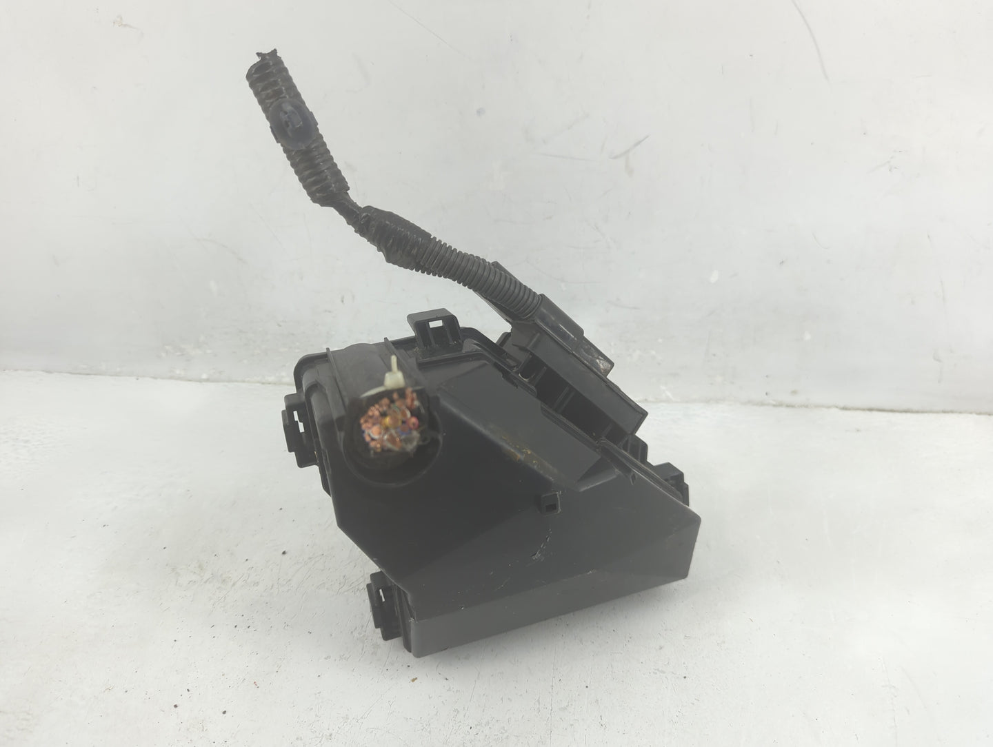 2007-2011 Honda Cr-V Fusebox Fuse Box Panel Relay Module Fits Fits 2007 2008 2009 2010 2011 OEM Used Auto Parts - Oemusedaut