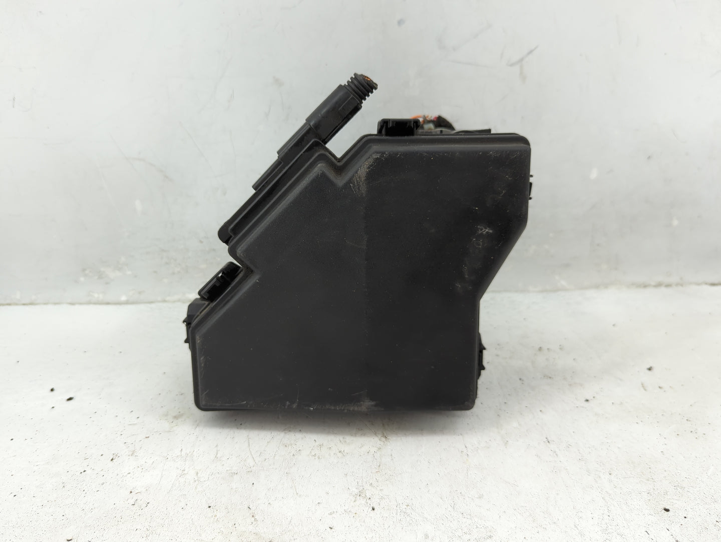 2007-2011 Honda Cr-V Fusebox Fuse Box Panel Relay Module P/N:SWA-0130 Fits Fits 2007 2008 2009 2010 2011 OEM Used Auto Parts