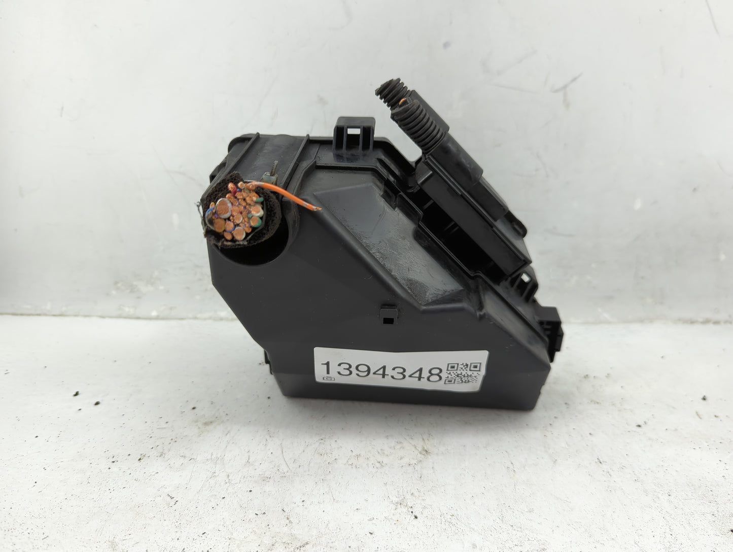 2007-2011 Honda Cr-V Fusebox Fuse Box Panel Relay Module P/N:SWA-0130 Fits Fits 2007 2008 2009 2010 2011 OEM Used Auto Parts