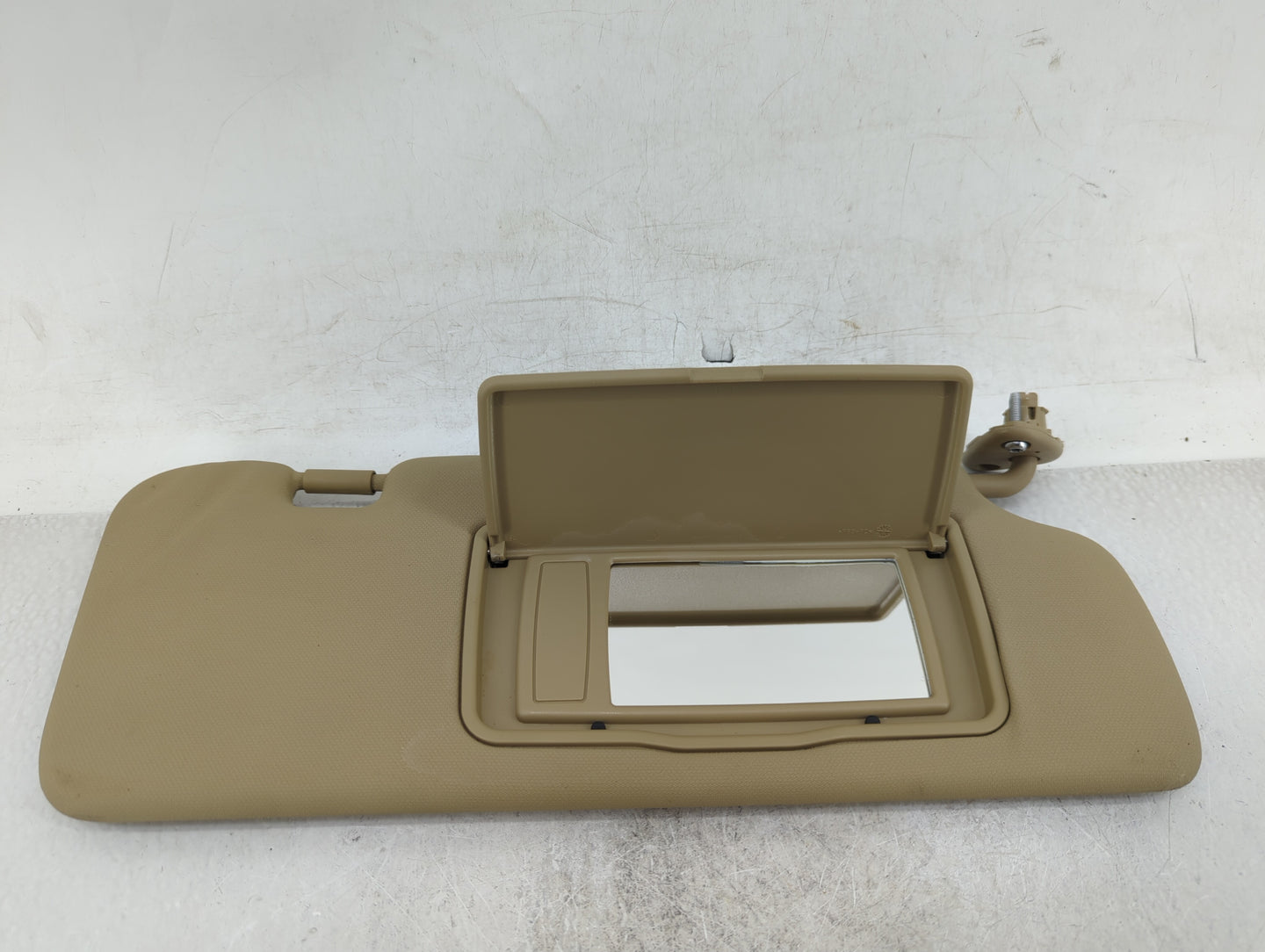 2007-2011 Honda Cr-V Sun Visor Shade Replacement Passenger Right Mirror Fits Fits 2007 2008 2009 2010 2011 OEM Used Auto Par